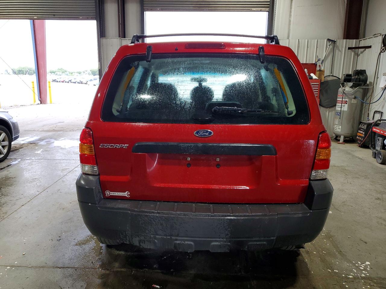 2007 Ford Escape Xls Burgundy vin: 1FMYU92Z17KA40847
