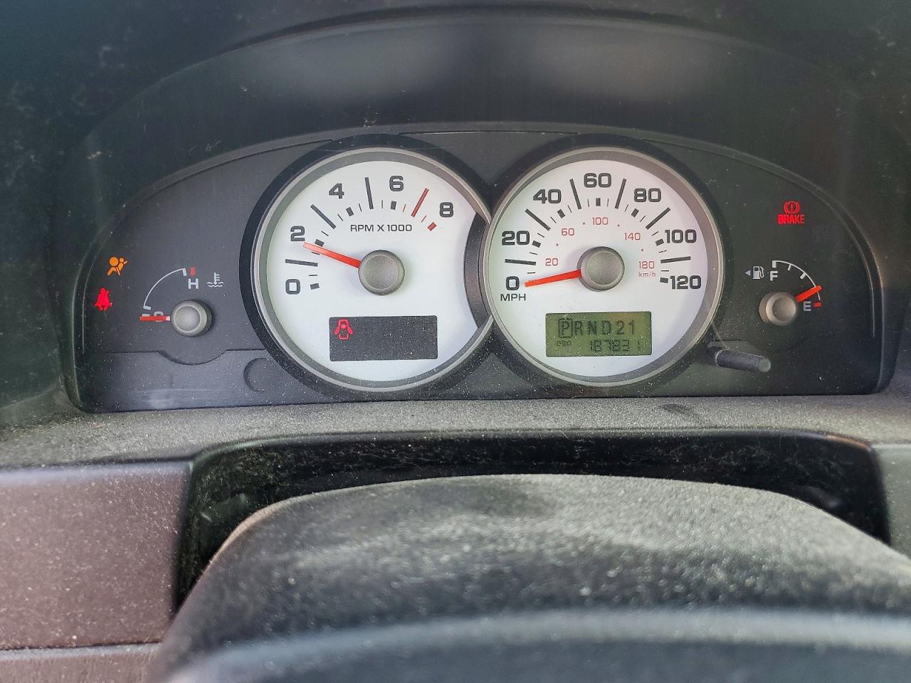 2005 Ford Escape Xls Silver vin: 1FMYU92Z35KA01724