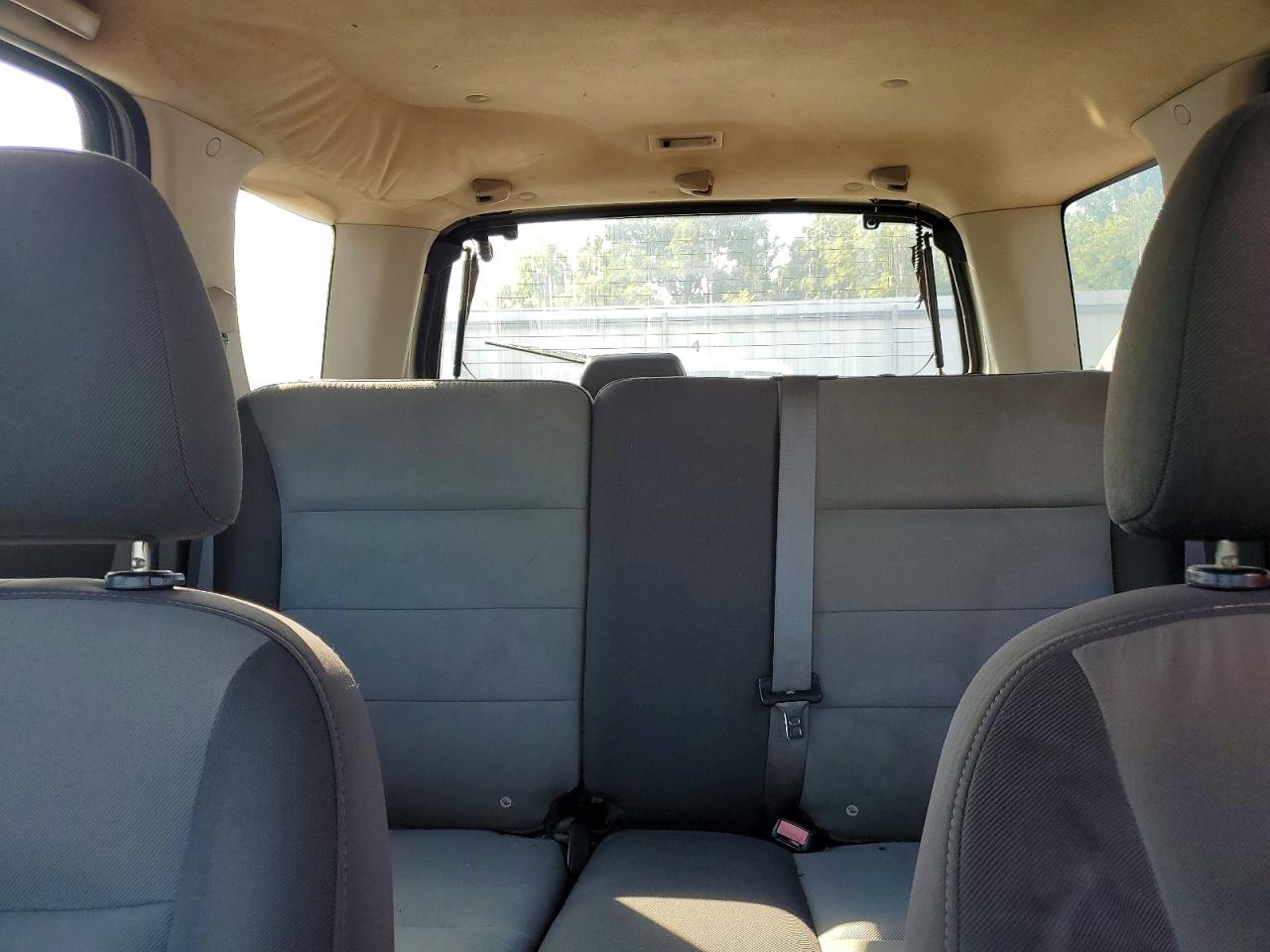 2005 Ford Escape Xls Silver vin: 1FMYU92Z35KA01724