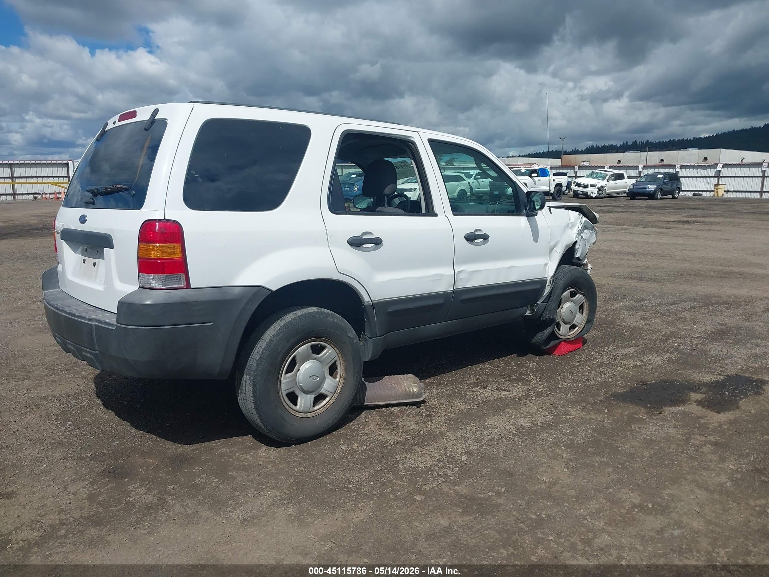 2007 Ford Escape Xls/xls Manual Белый vin: 1FMYU92Z37KA11236