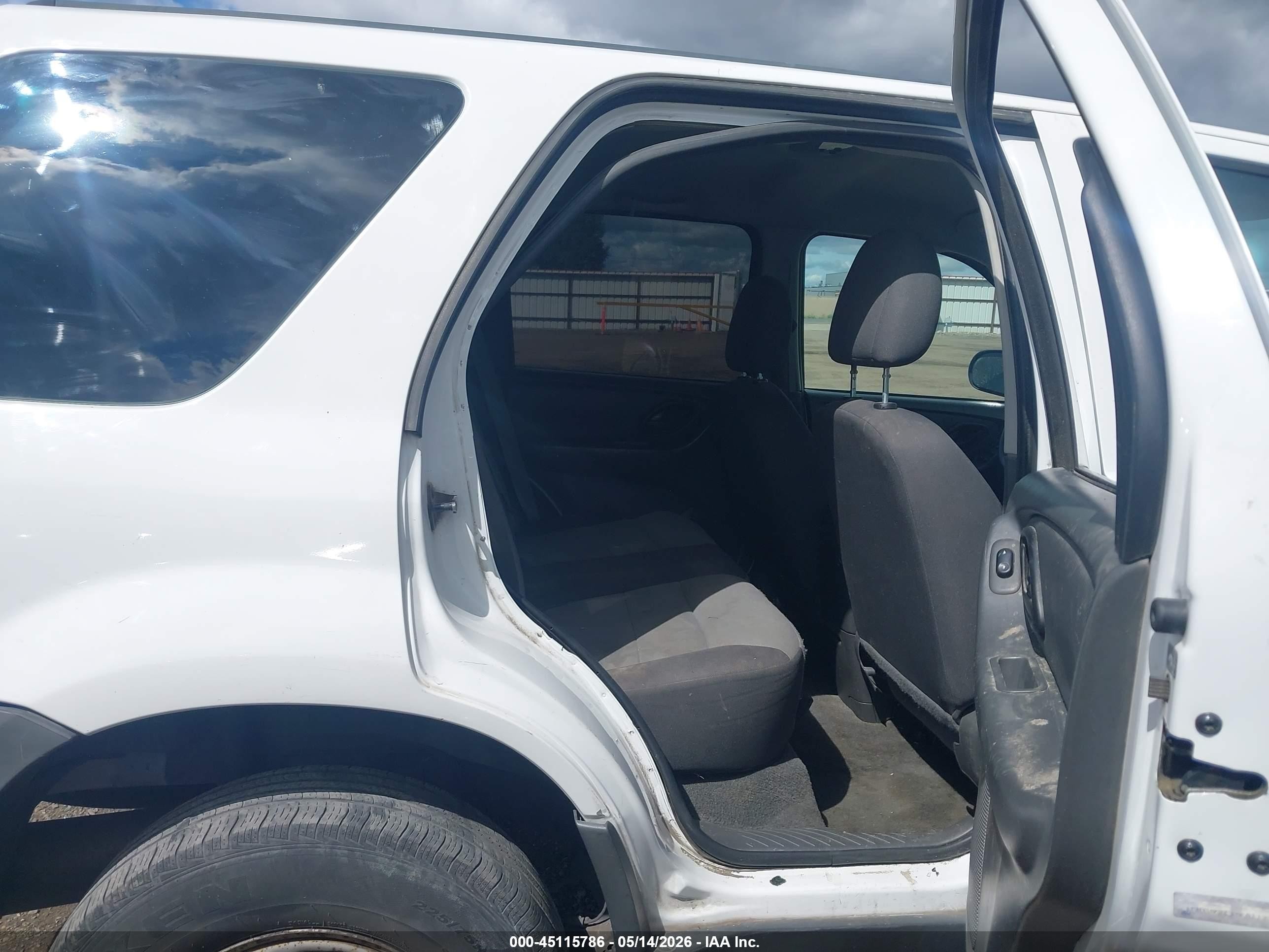 2007 Ford Escape Xls/xls Manual Белый vin: 1FMYU92Z37KA11236