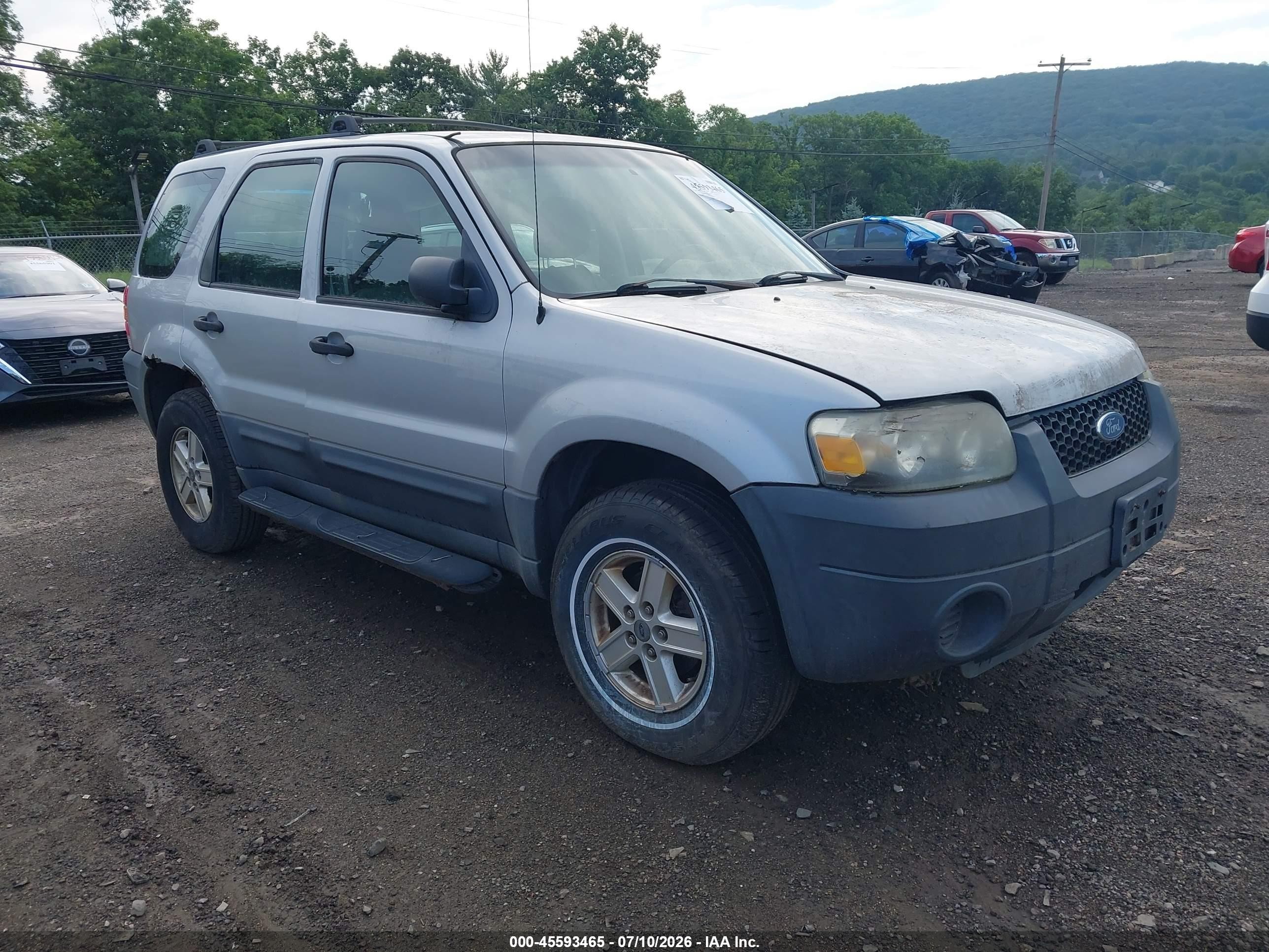 2005 Ford Escape Xls Silver vin: 1FMYU92Z45KC28923