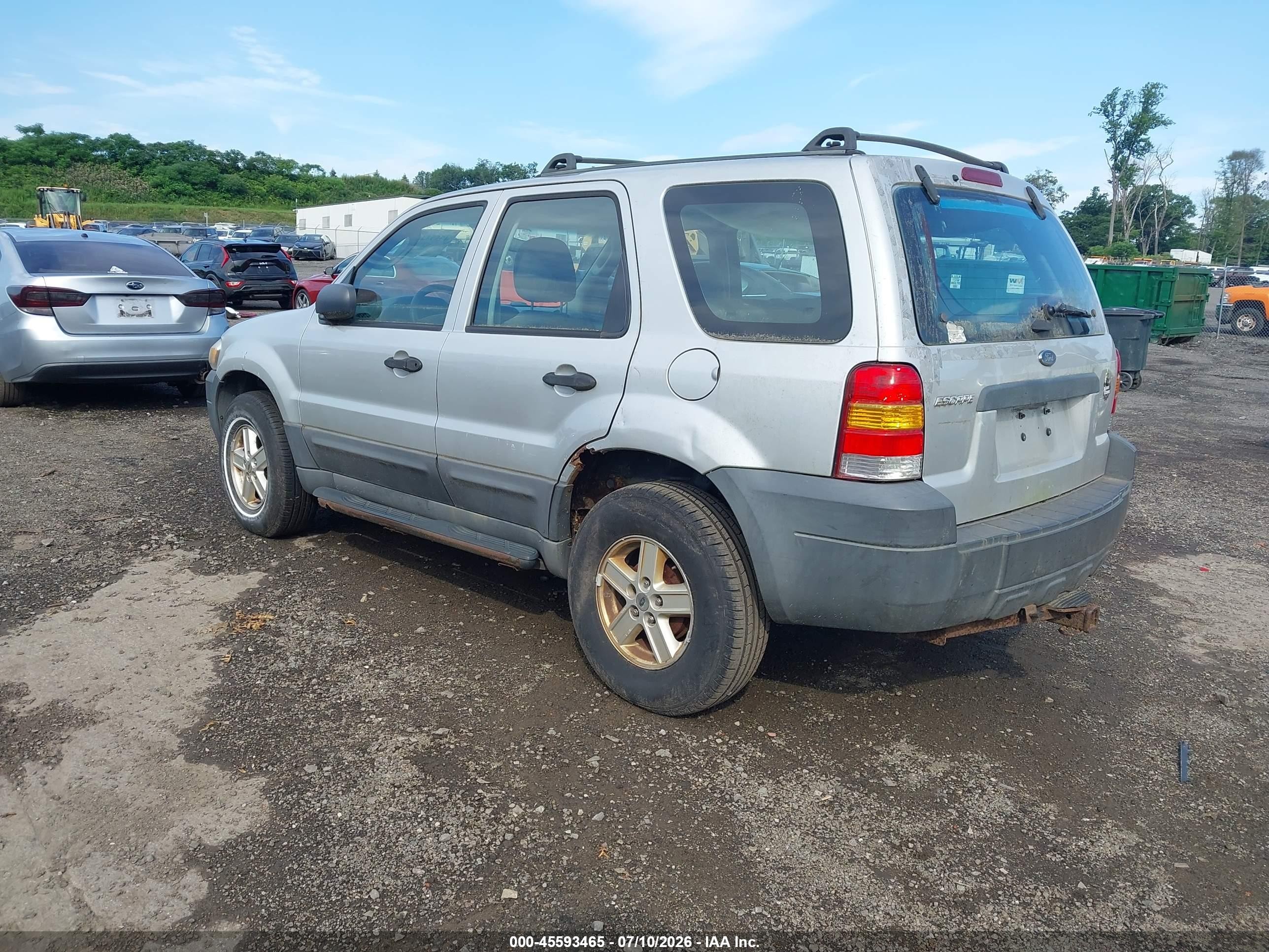 2005 Ford Escape Xls Silver vin: 1FMYU92Z45KC28923