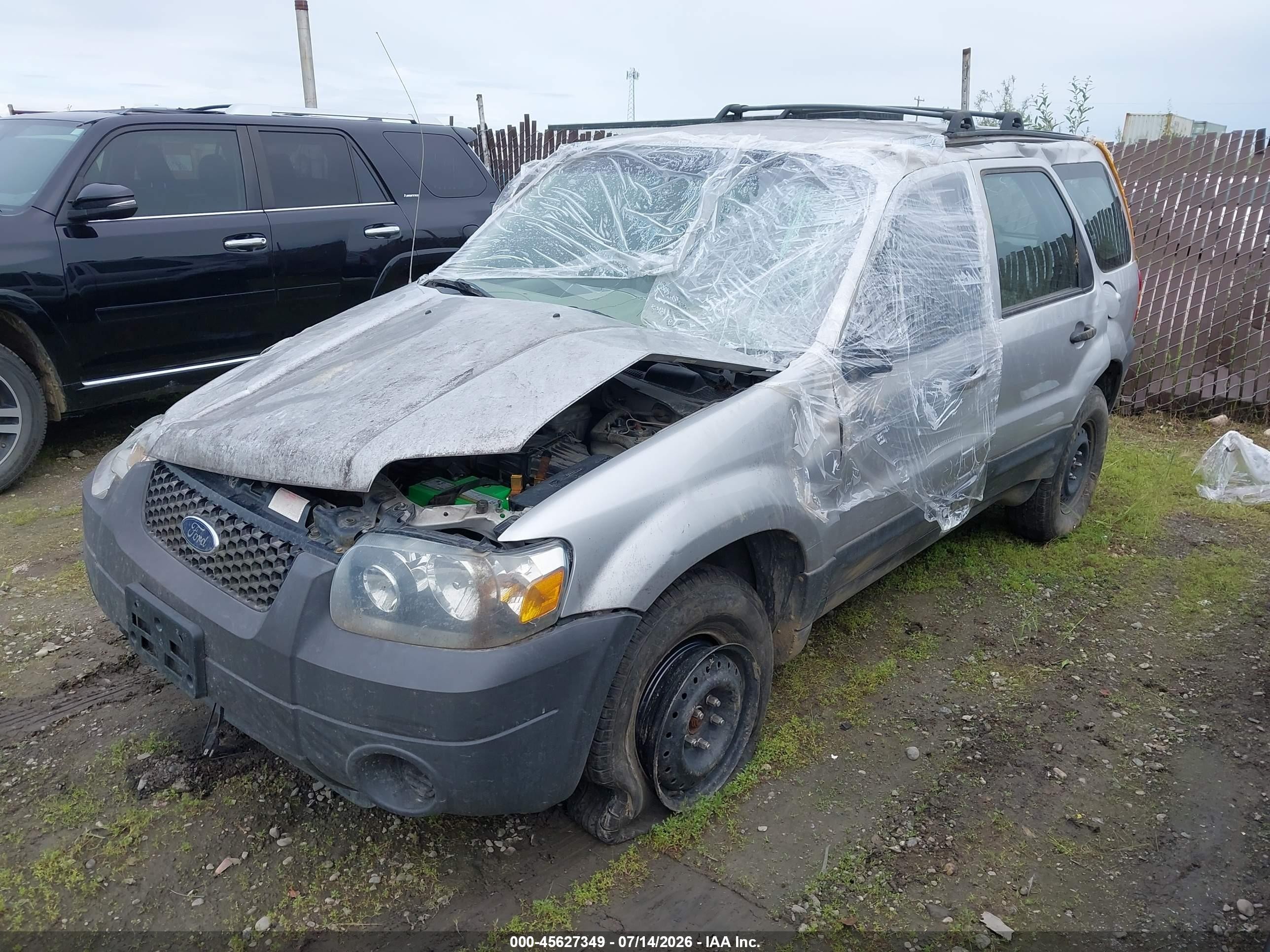 2005 Ford Escape Xls Silver vin: 1FMYU92Z55KA02339