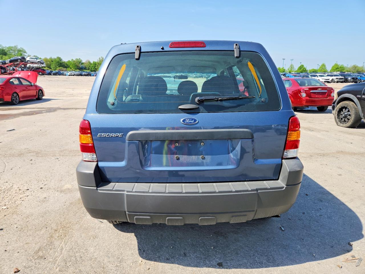2005 Ford Escape Xls Blue vin: 1FMYU92Z75KA16095