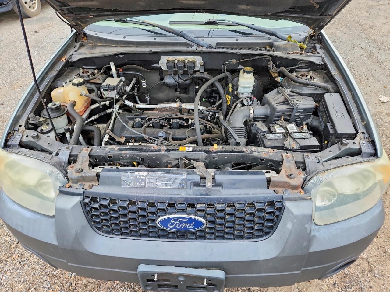 2005 Ford Escape Xls Teal vin: 1FMYU92Z85KD86231