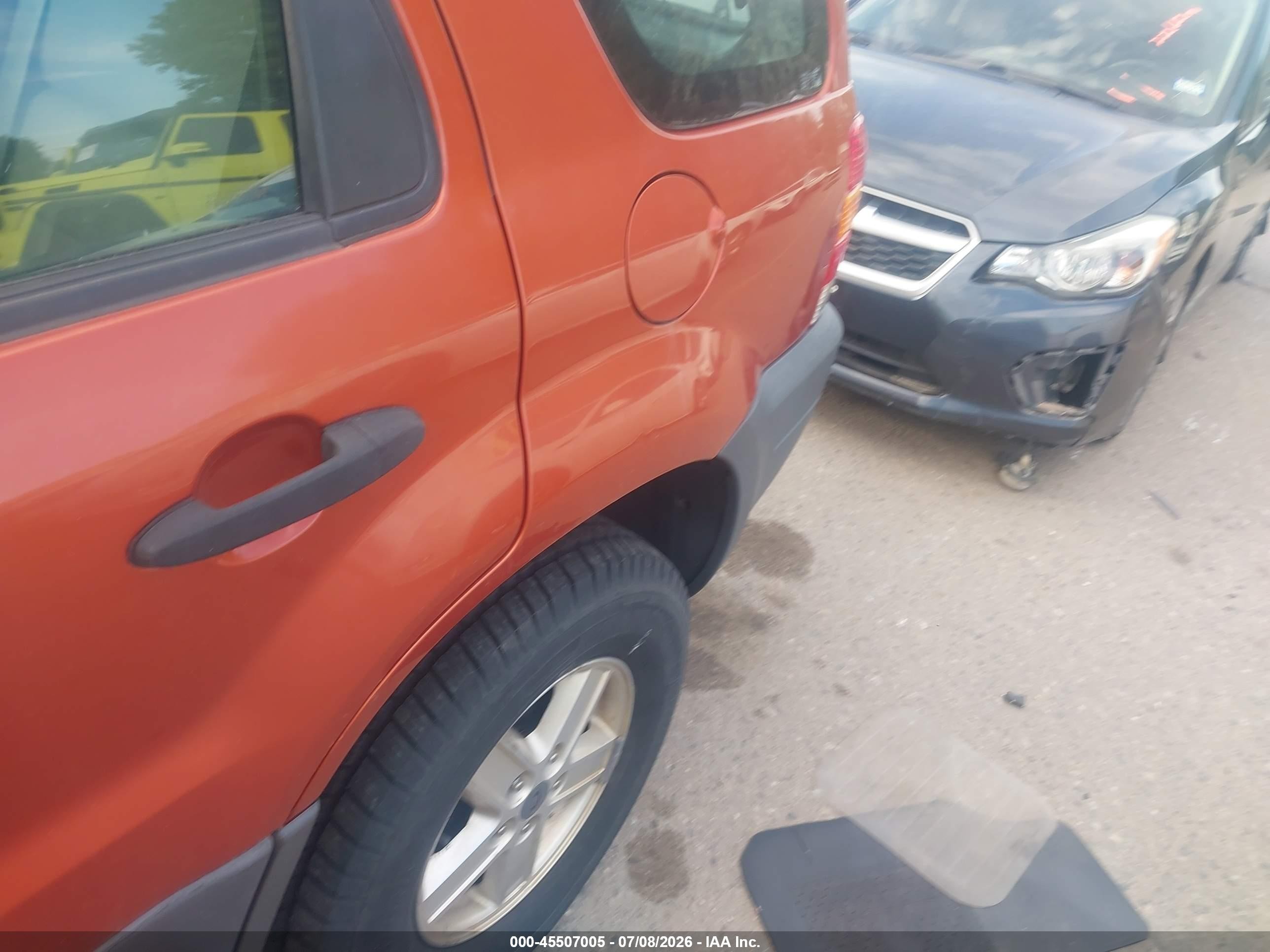 2006 Ford Escape Xls/xls Manual Orange vin: 1FMYU92Z86KA05222