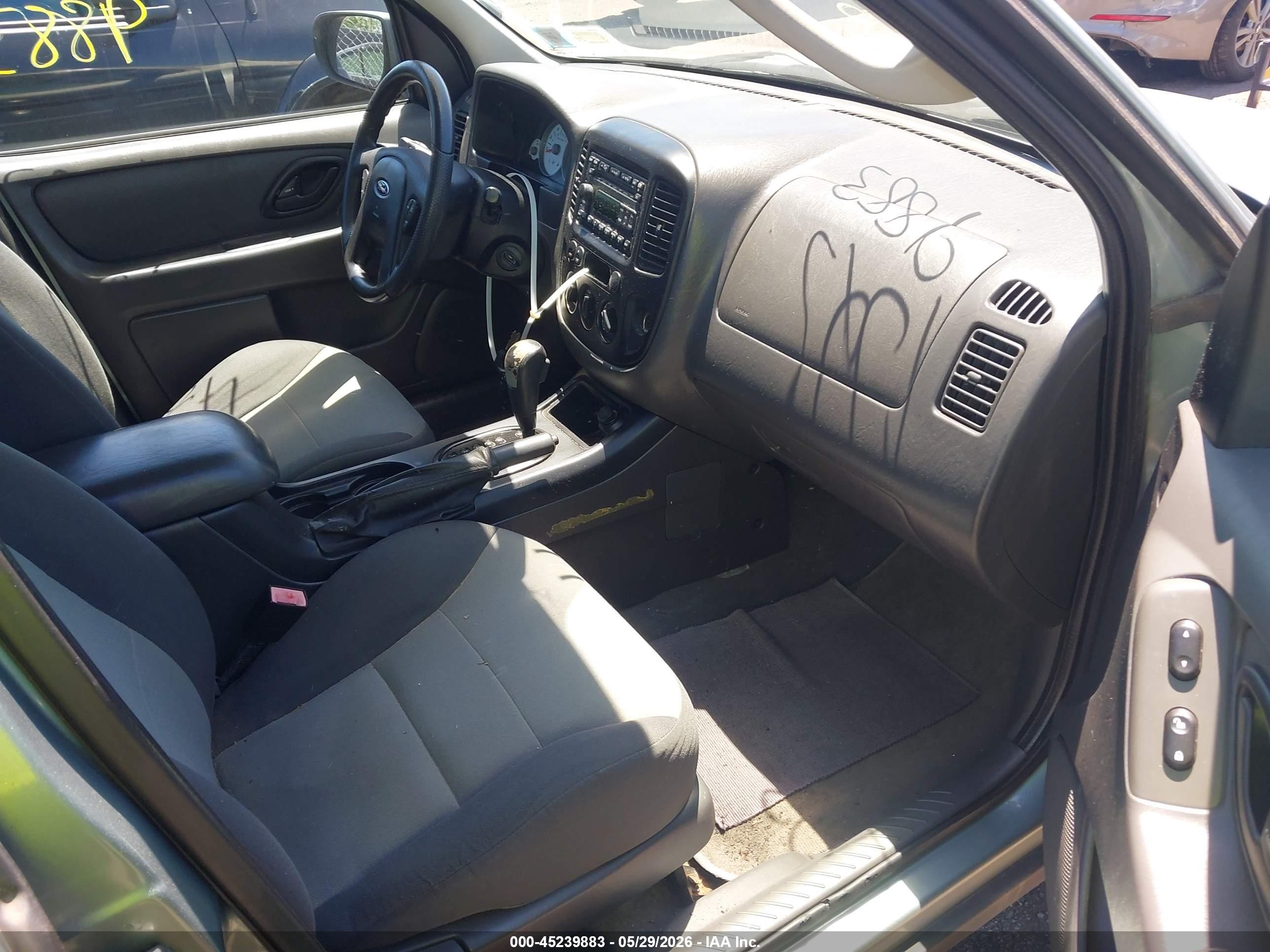2007 Ford Escape Xls/xls Manual Green vin: 1FMYU92Z87KA61548