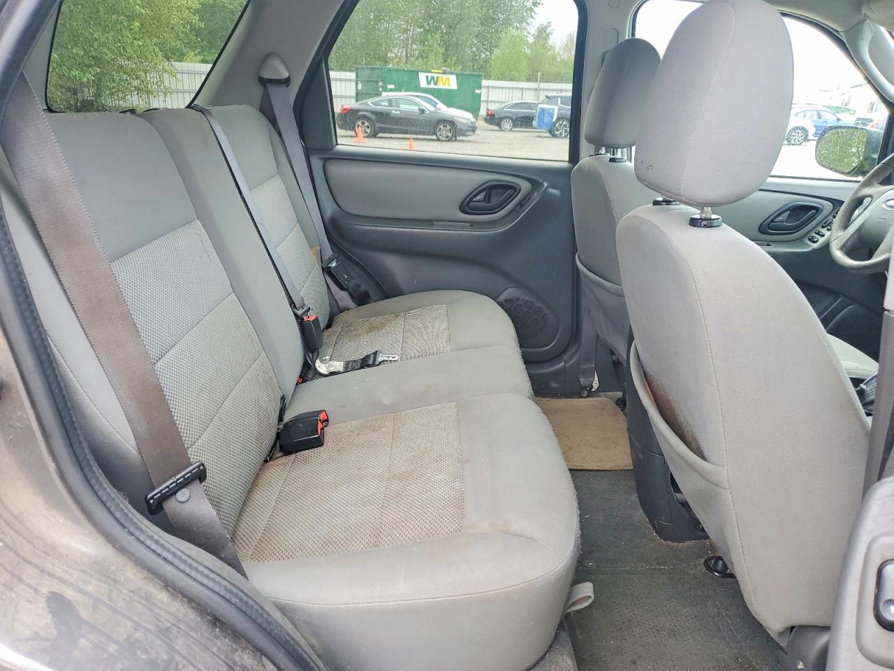 2006 Ford Escape Xlt Gray vin: 1FMYU93106KA68825