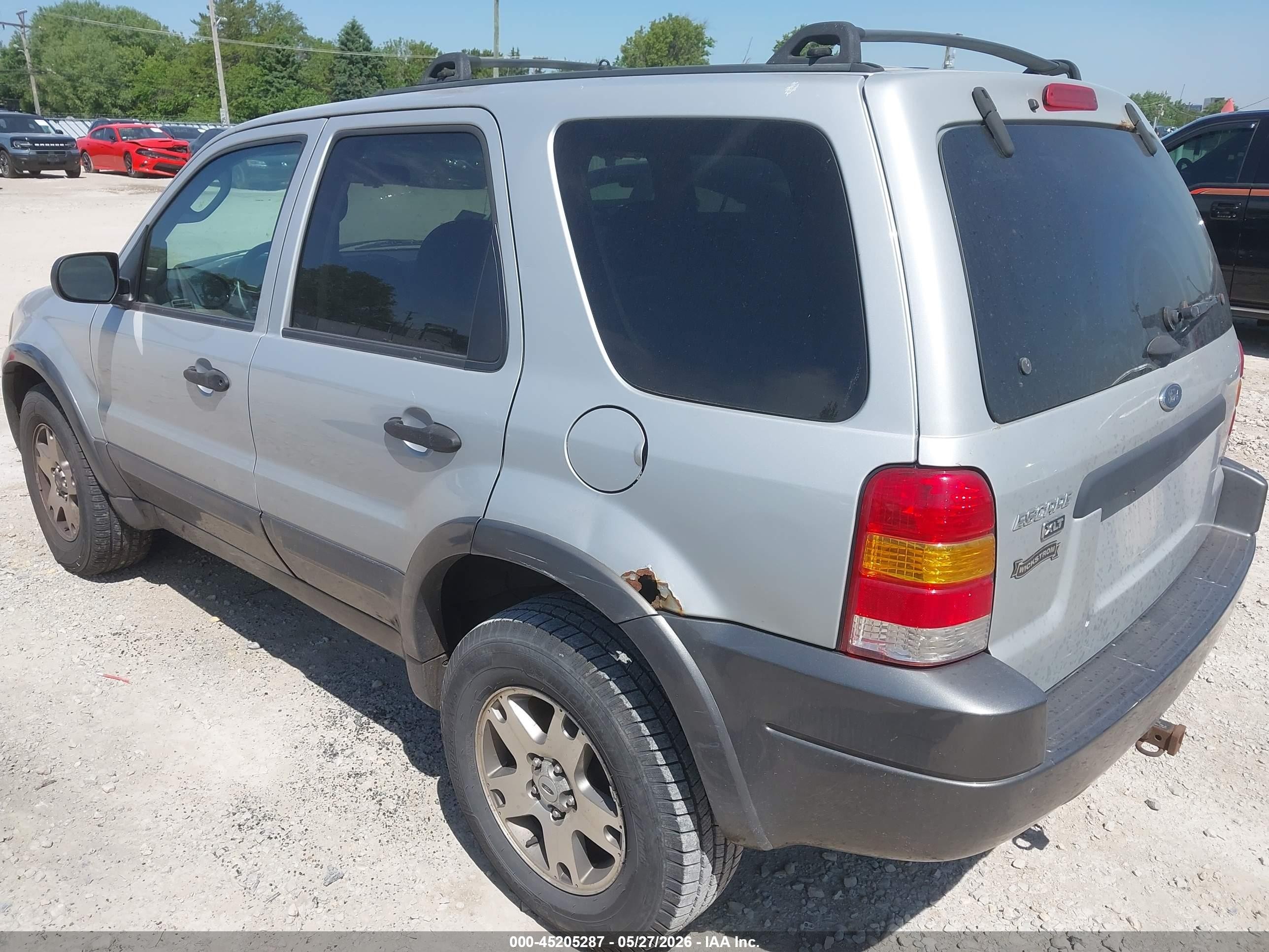 2003 Ford Escape Xlt Silver vin: 1FMYU93113KA39443
