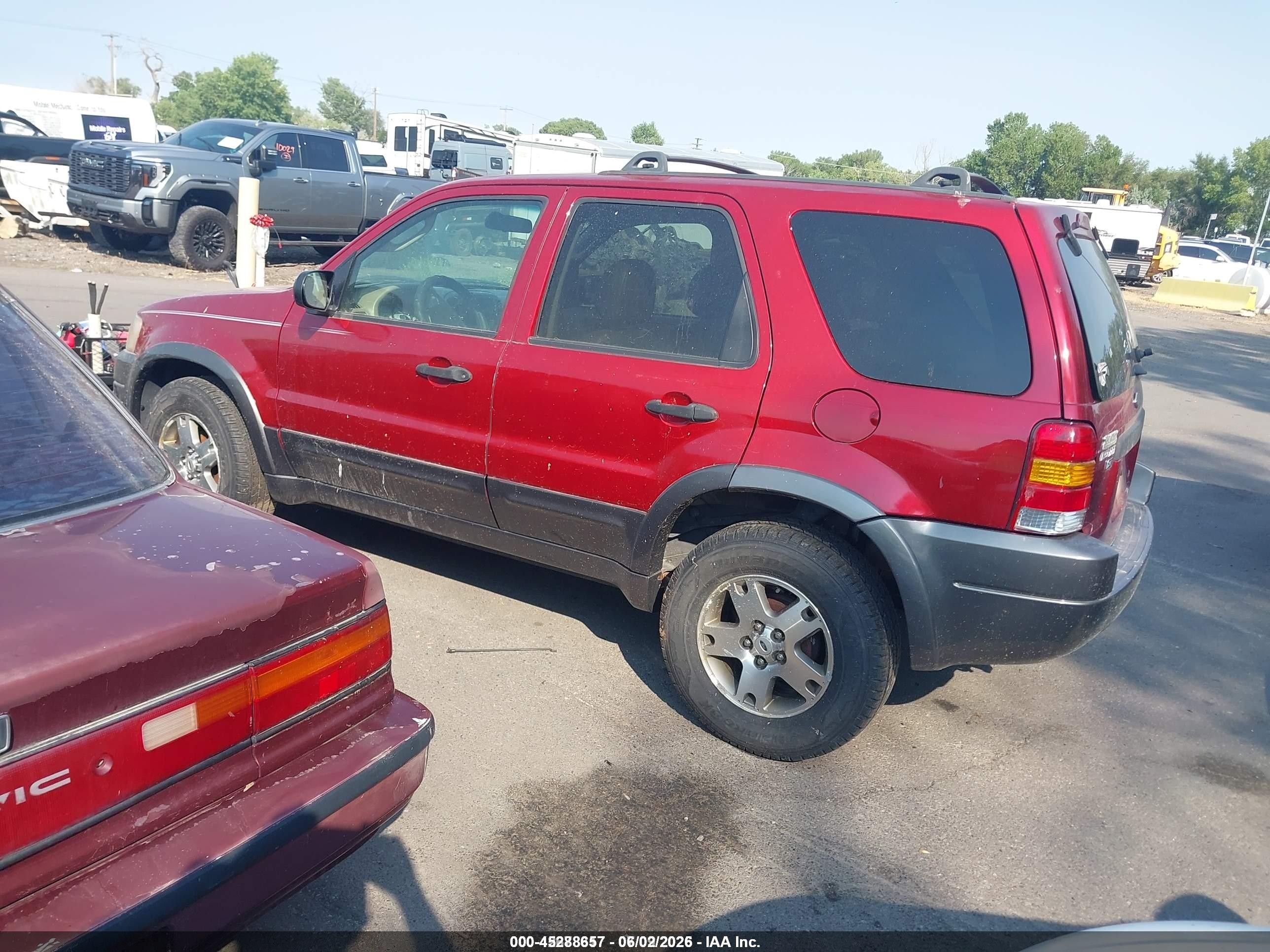 2004 Ford Escape Xlt Красный vin: 1FMYU93114KB38538