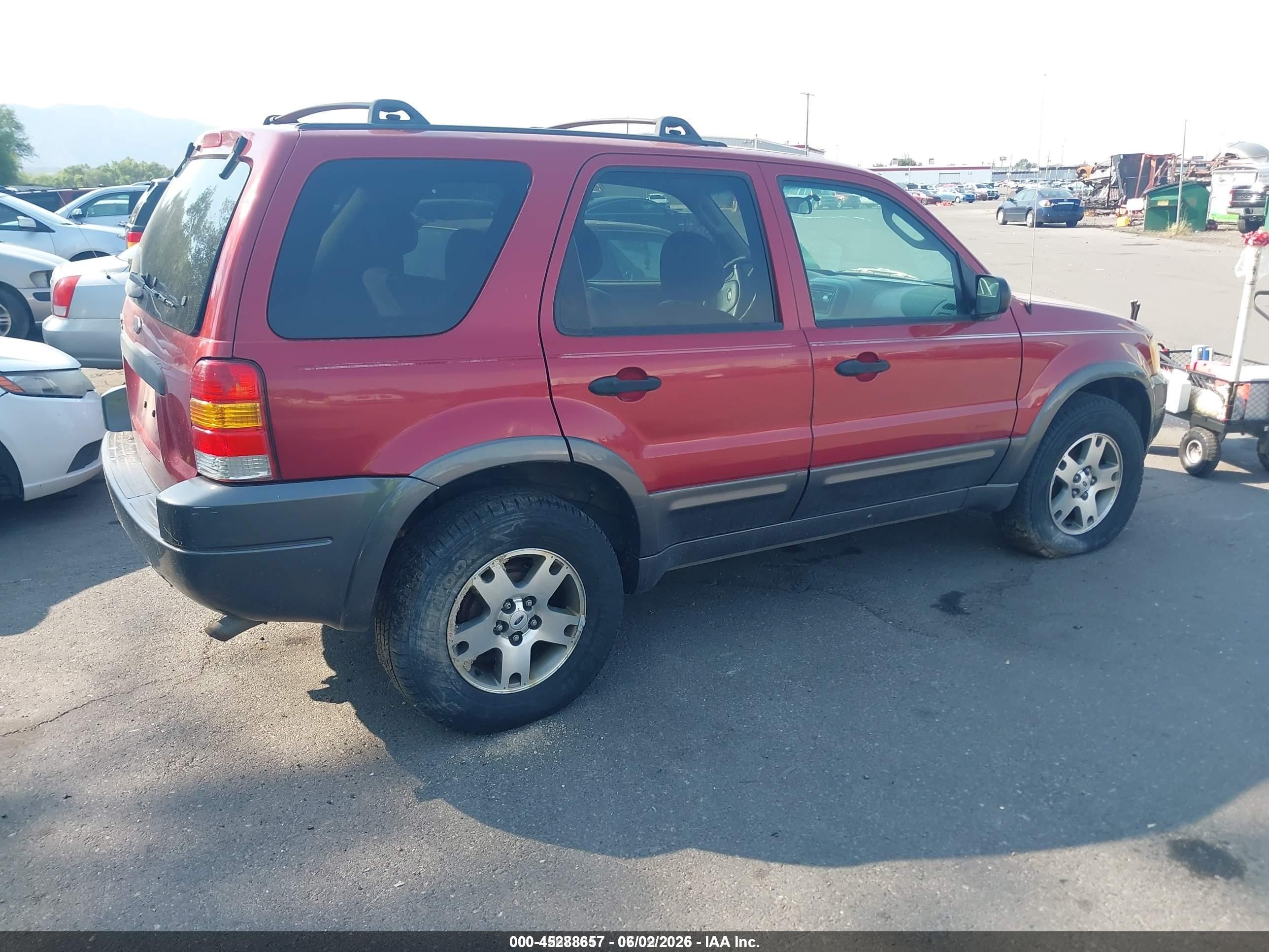 2004 Ford Escape Xlt Красный vin: 1FMYU93114KB38538