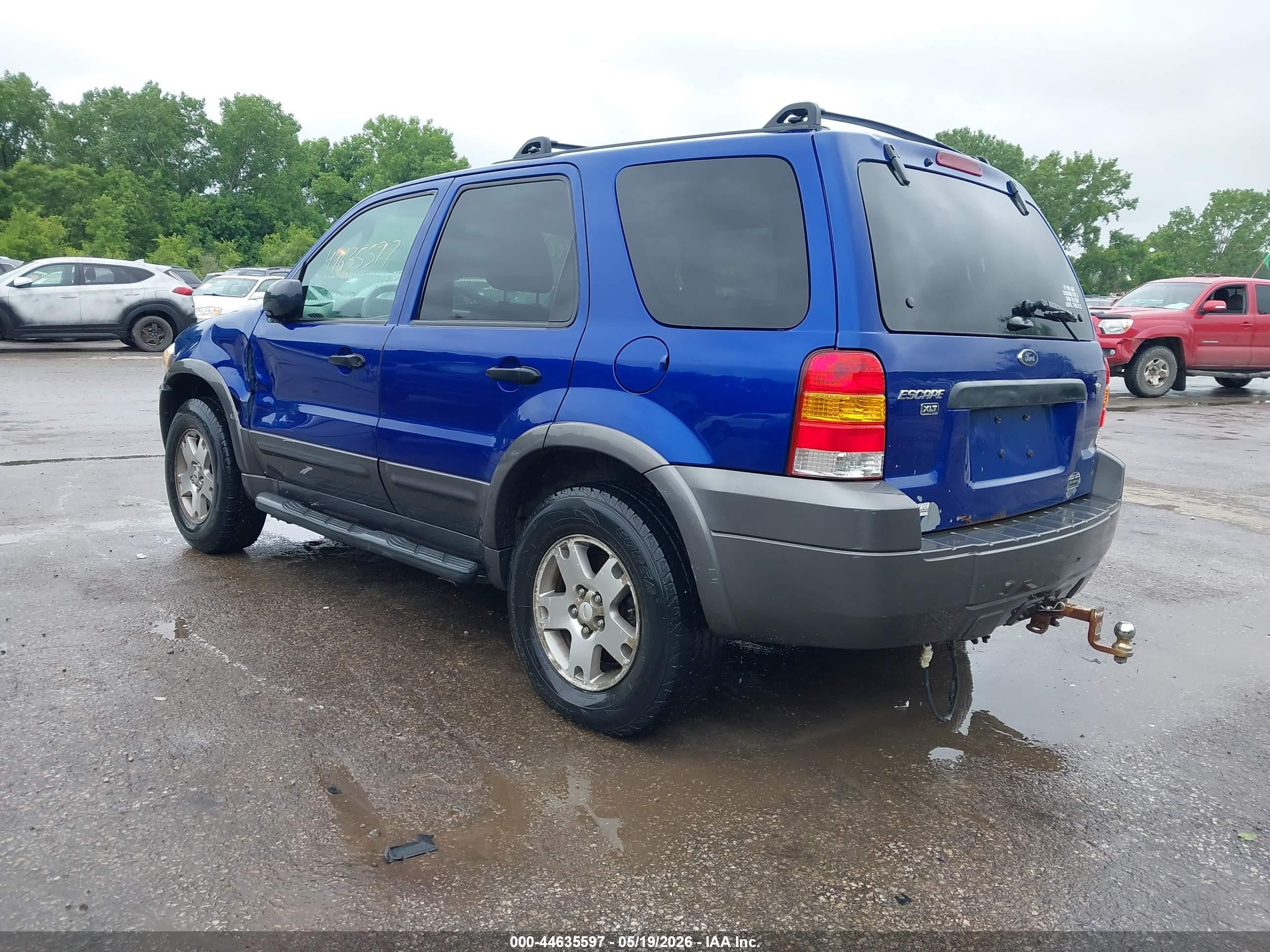 2005 Ford Escape Xlt Dark Blue vin: 1FMYU93115KD29314