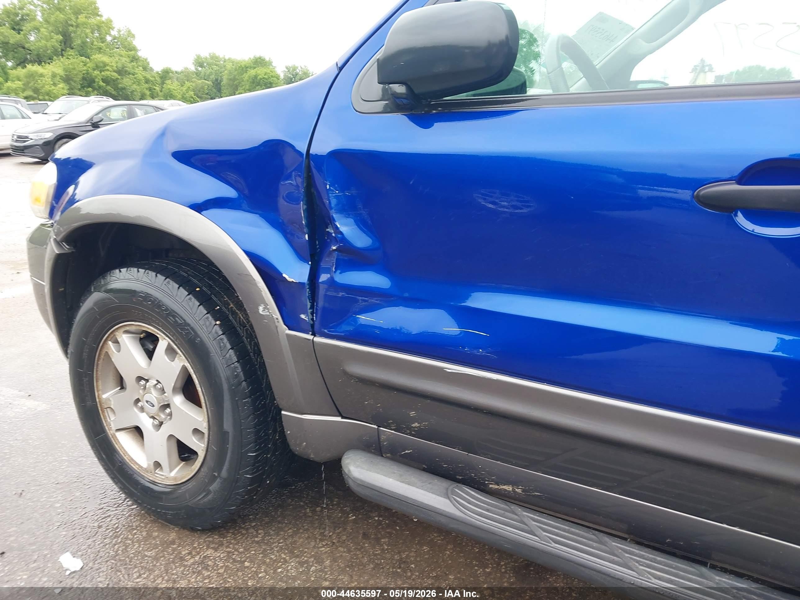 2005 Ford Escape Xlt Dark Blue vin: 1FMYU93115KD29314