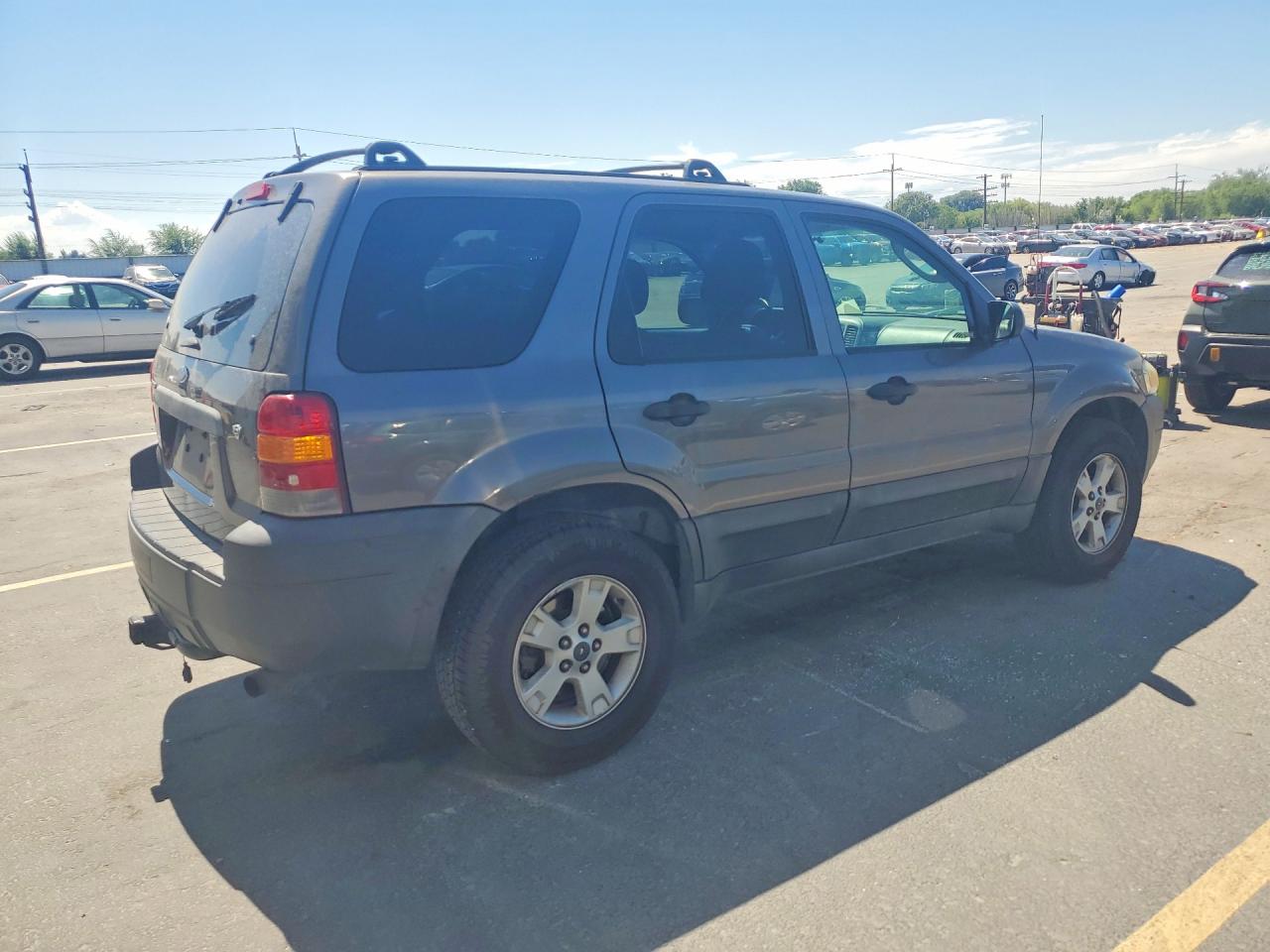 2005 Ford Escape Xlt Charcoal vin: 1FMYU93115KD85740