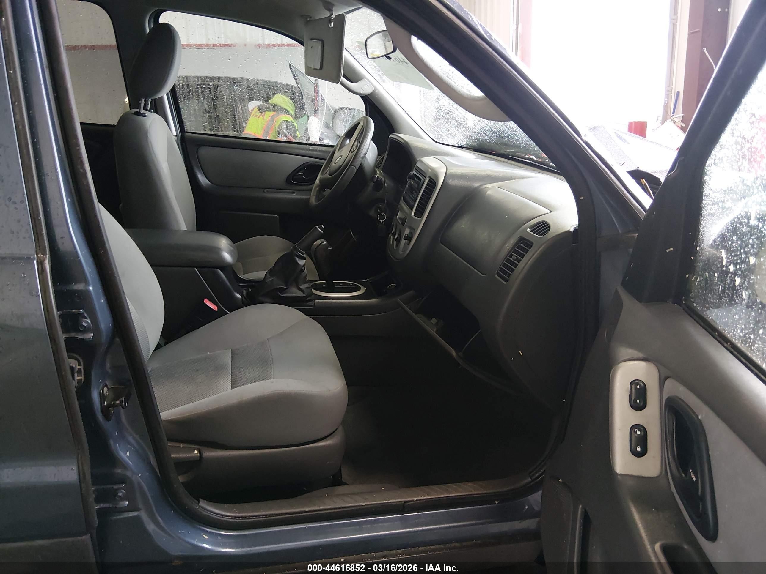 2006 Ford Escape Xlt/xlt Sport Light Blue vin: 1FMYU93116KA73774