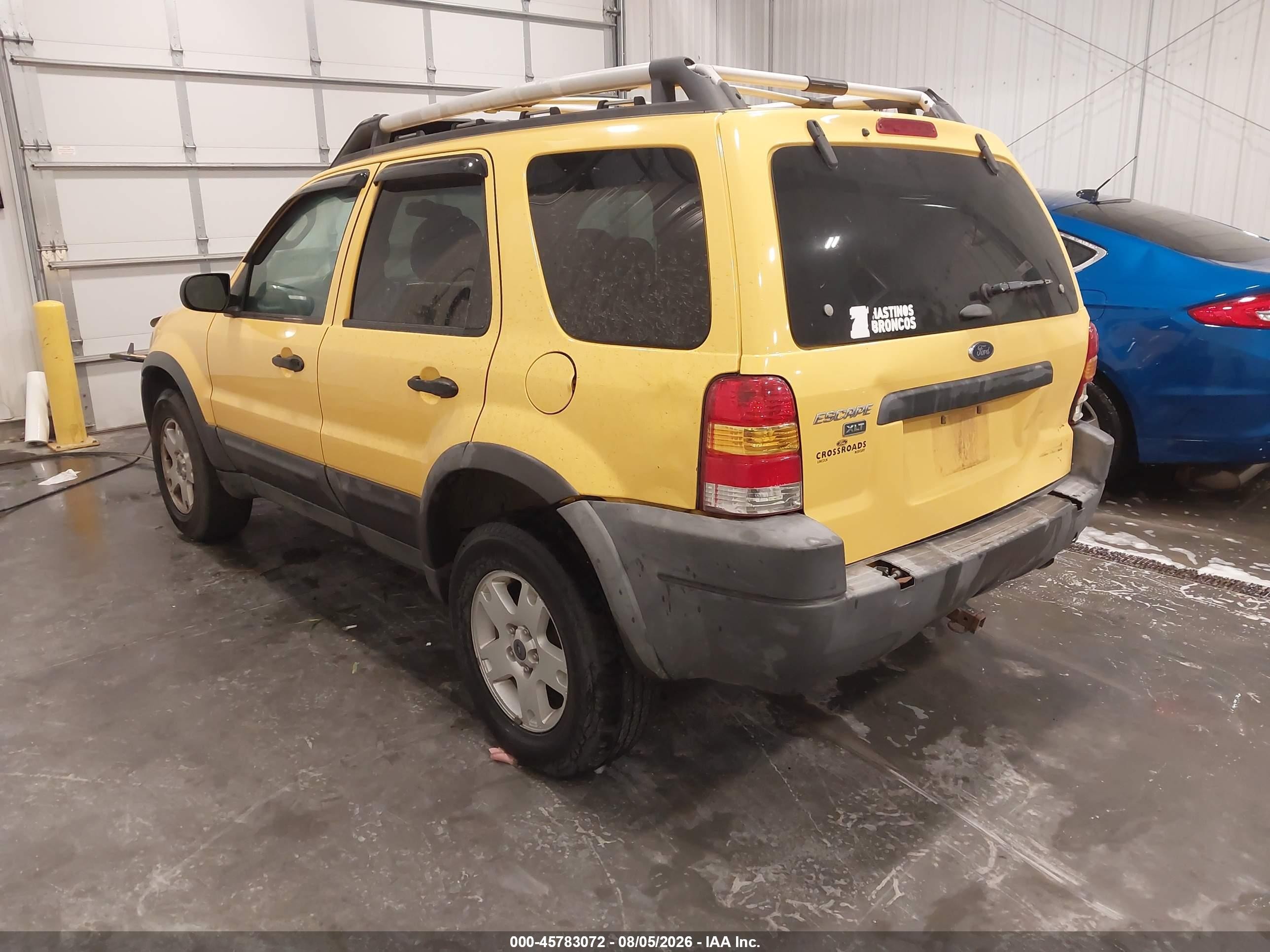 2003 Ford Escape Xlt White vin: 1FMYU93123KA10808