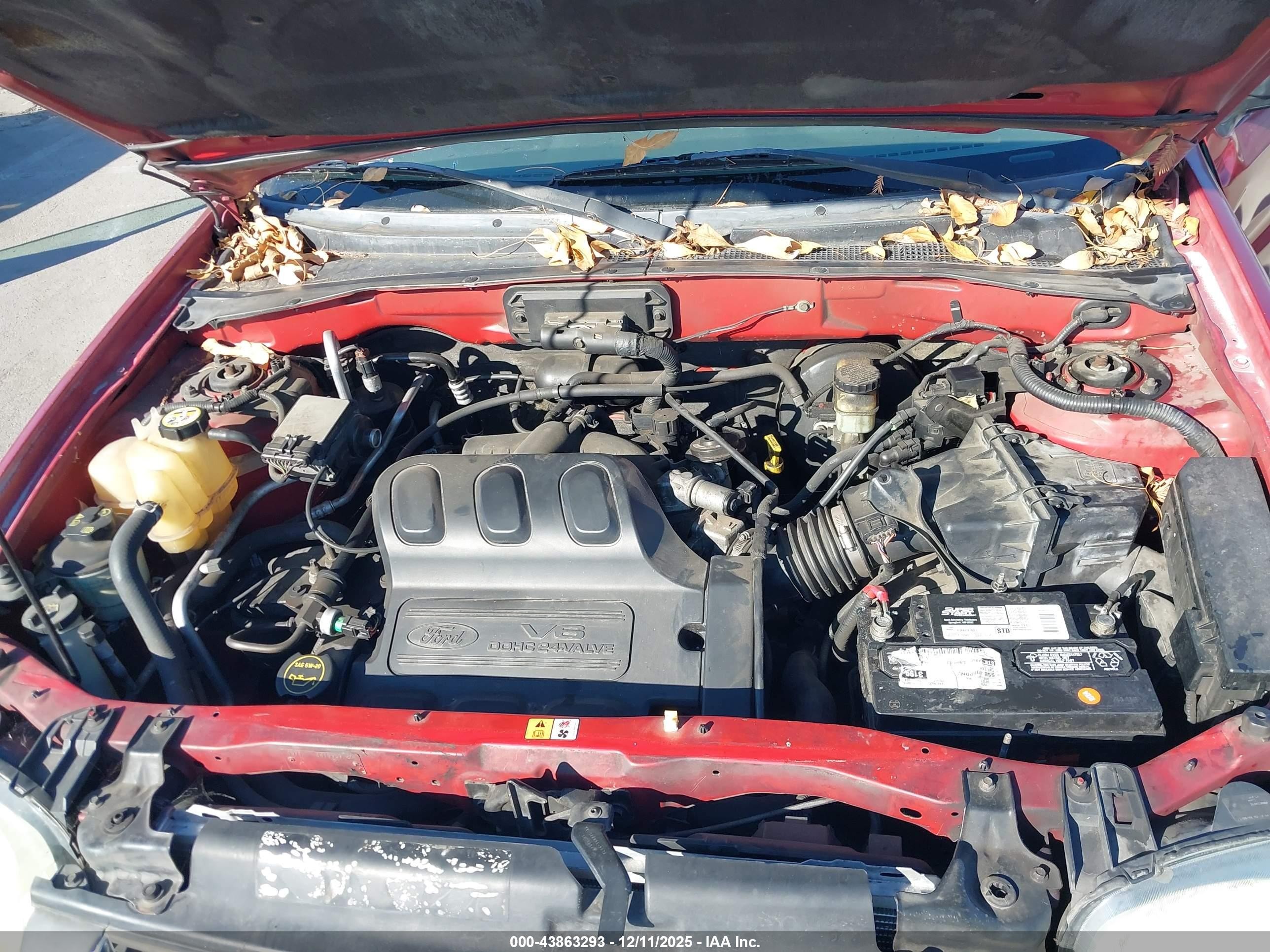 2003 Ford Escape Xlt Red vin: 1FMYU93123KB58831