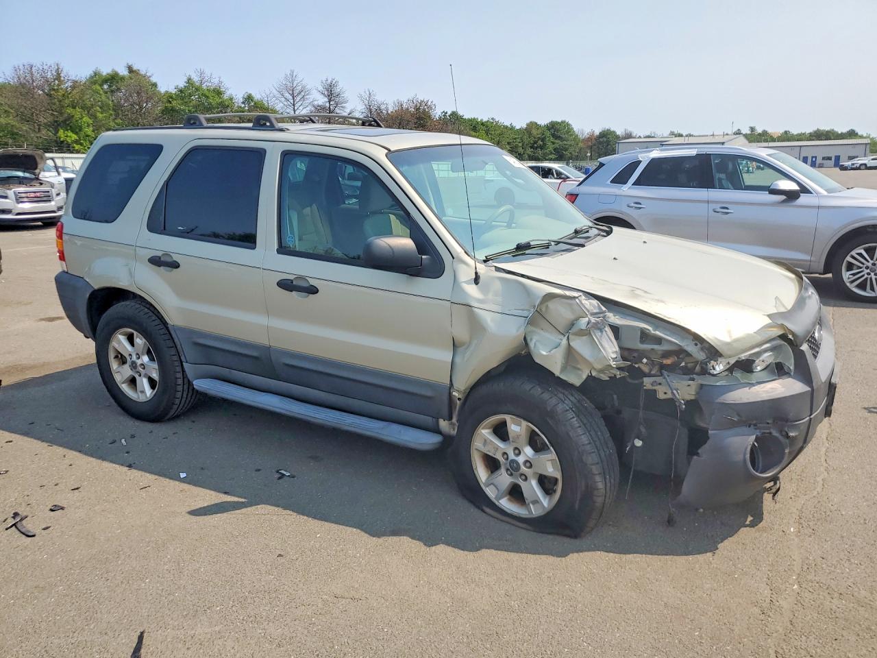 2005 Ford Escape Xlt Бежевый vin: 1FMYU93125KD74746