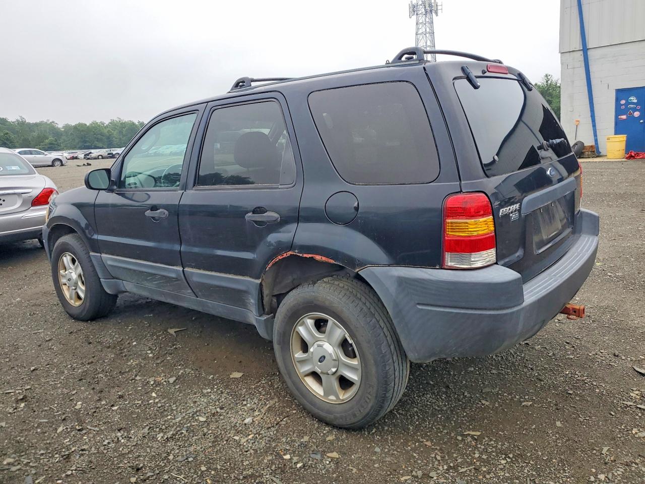 2003 Ford Escape Xlt Black vin: 1FMYU93133KA02670