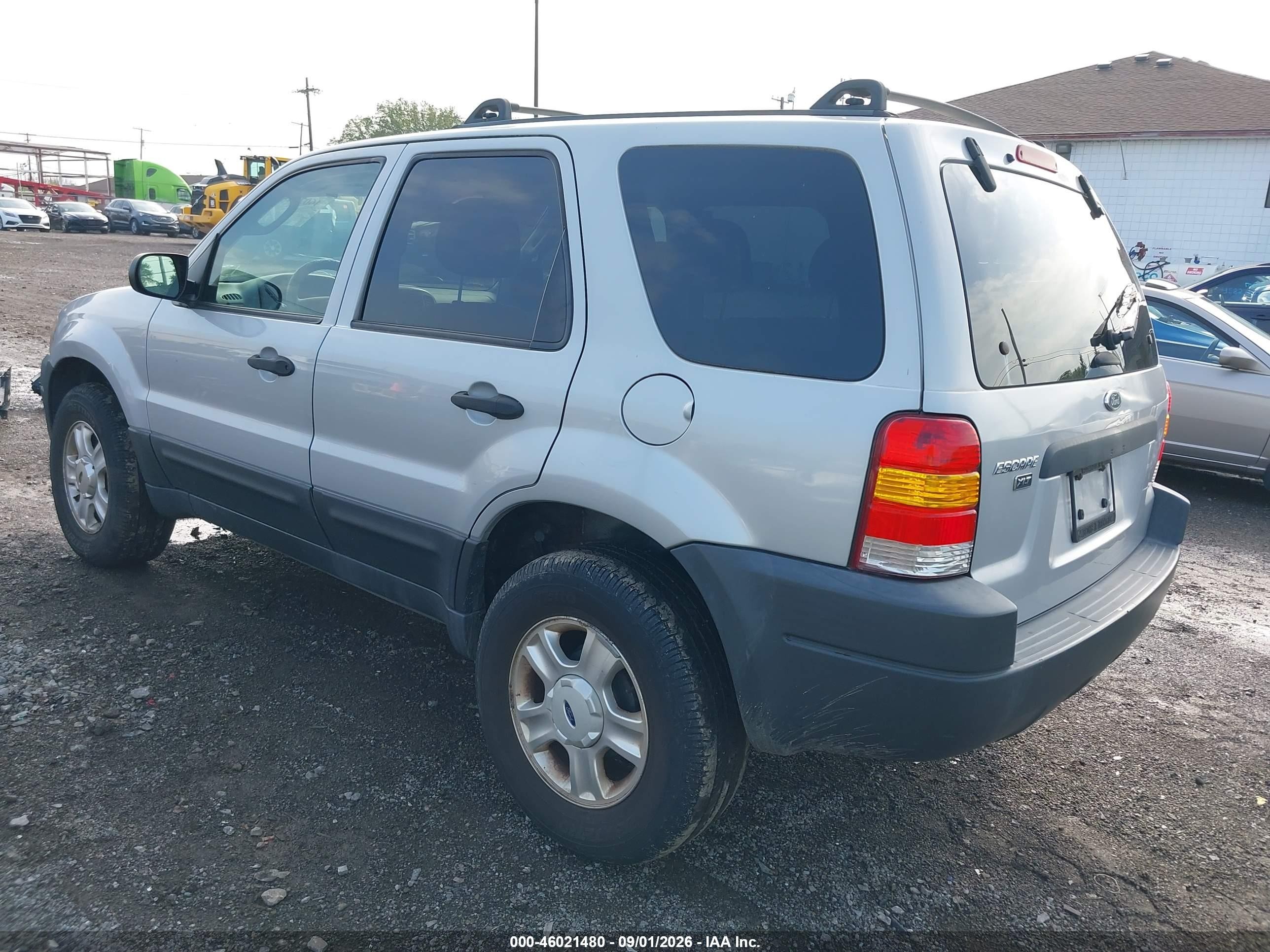 2004 Ford Escape Xlt Silver vin: 1FMYU93134KA37050
