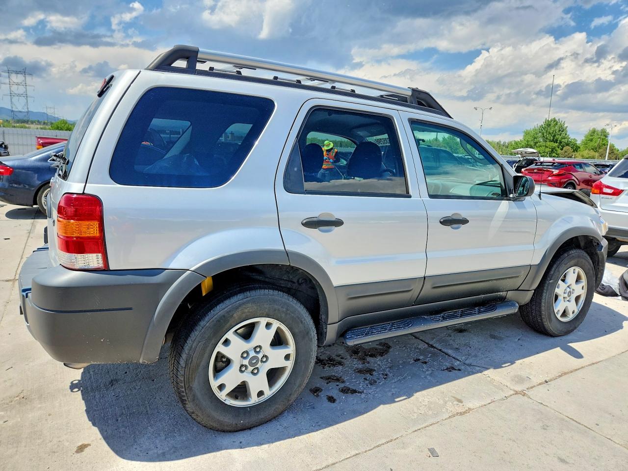 2005 Ford Escape Xlt Серебряный vin: 1FMYU93135KB63510