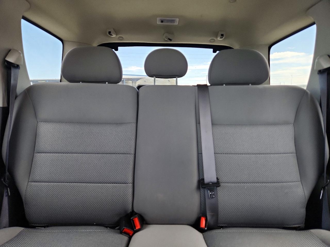 2005 Ford Escape Xlt Gray vin: 1FMYU93135KE09925