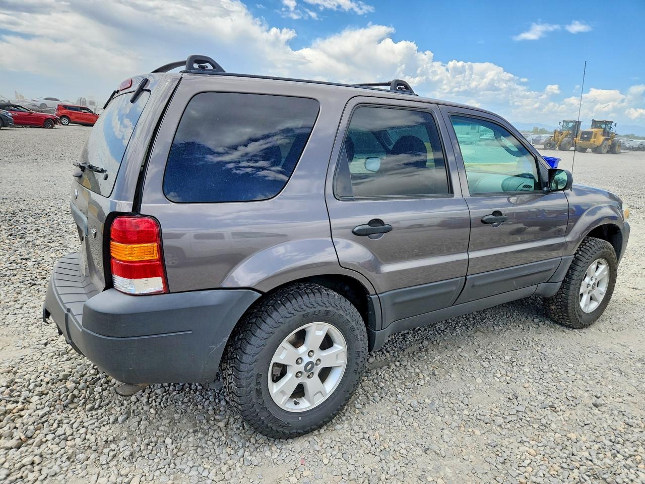 2005 Ford Escape Xlt Gray vin: 1FMYU93135KE09925