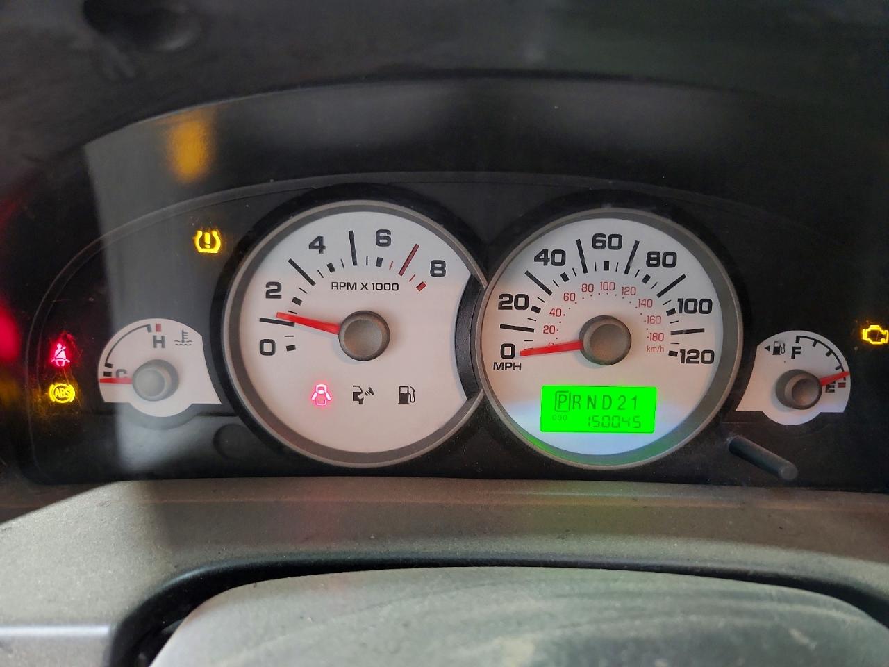 2007 Ford Escape Xlt Burgundy vin: 1FMYU93137KB68905