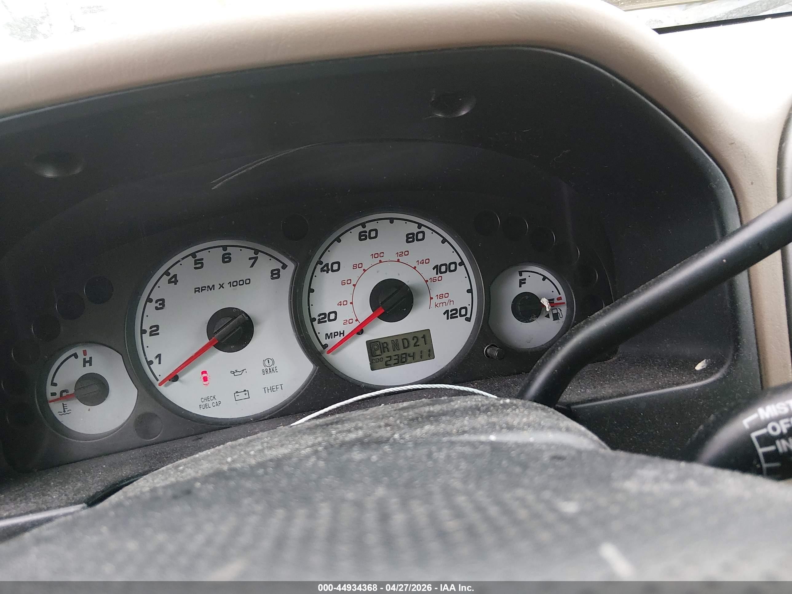 2003 Ford Escape Xlt Silver vin: 1FMYU93143KB24017