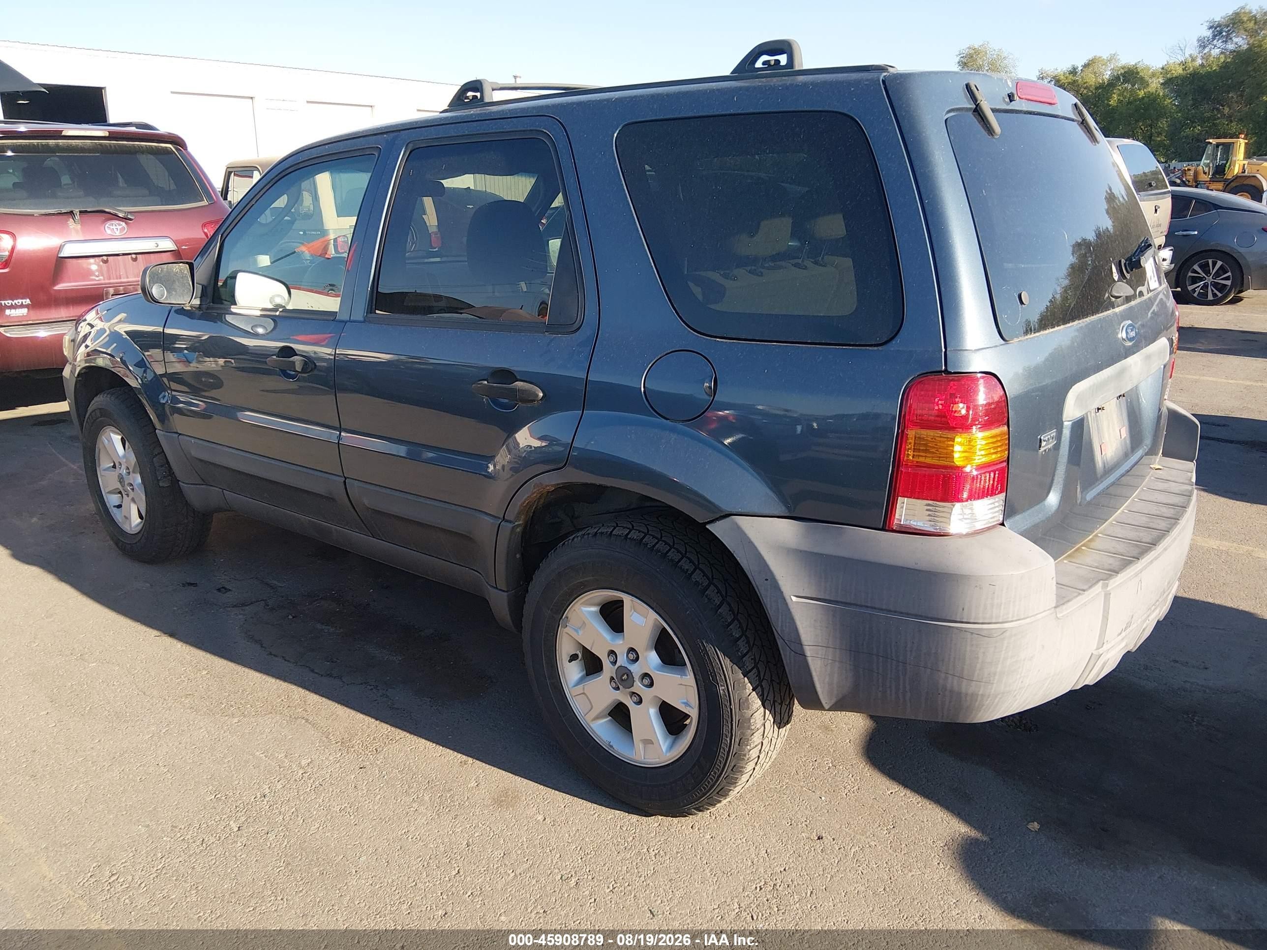 2005 Ford Escape Xlt Blue vin: 1FMYU93145KD73310
