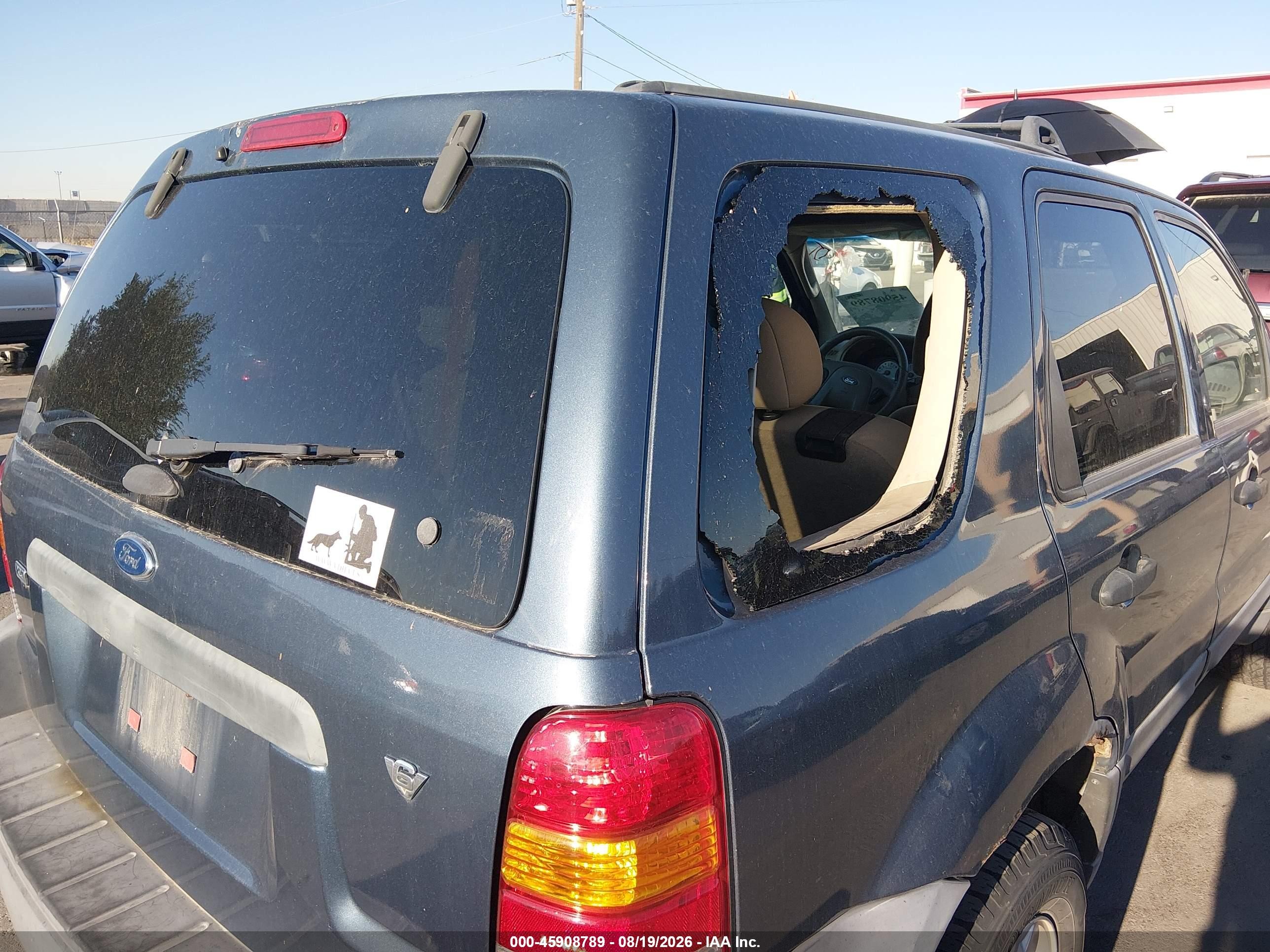 2005 Ford Escape Xlt Blue vin: 1FMYU93145KD73310