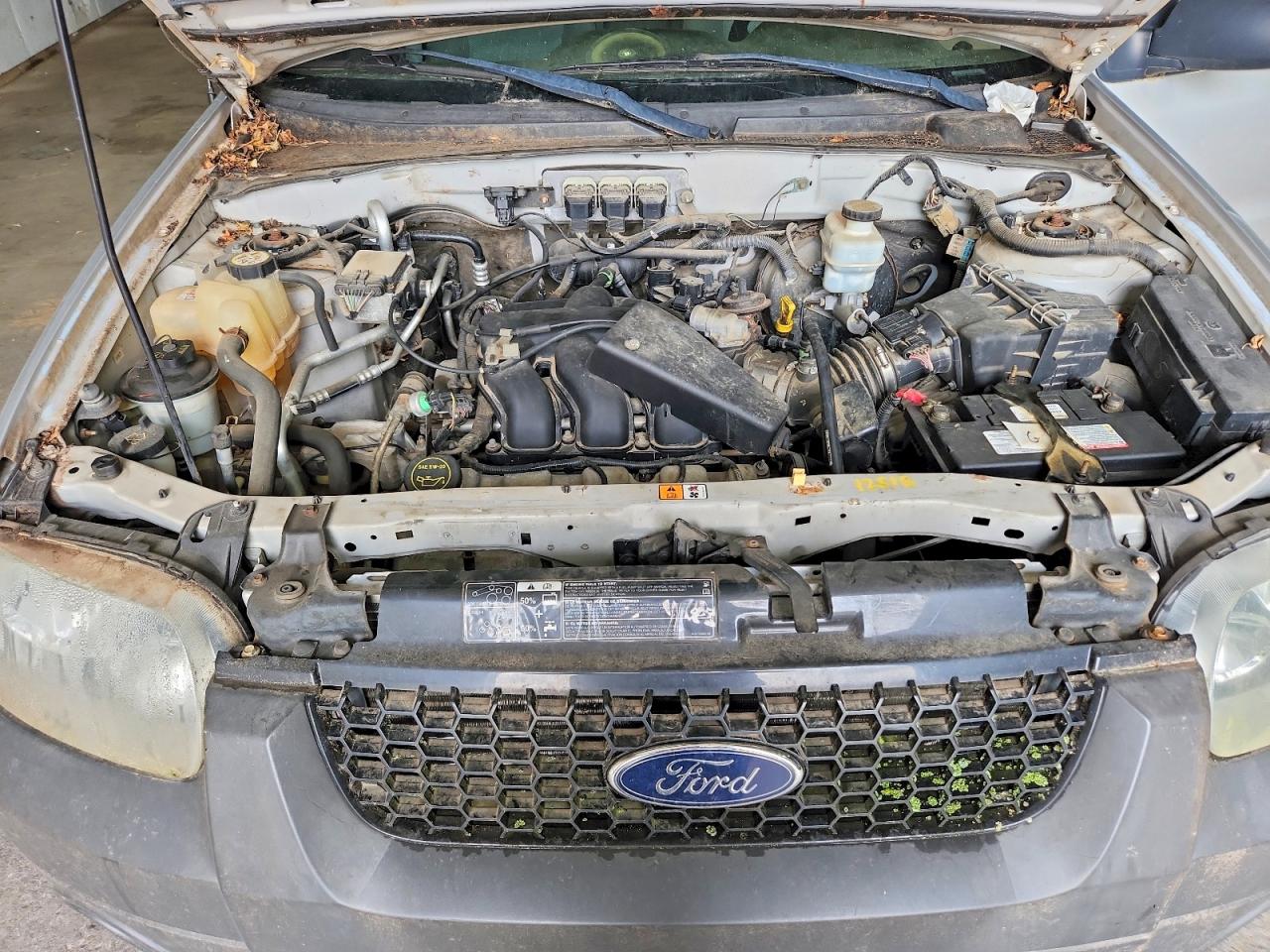 2005 Ford Escape Xlt Silver vin: 1FMYU93145KD74618