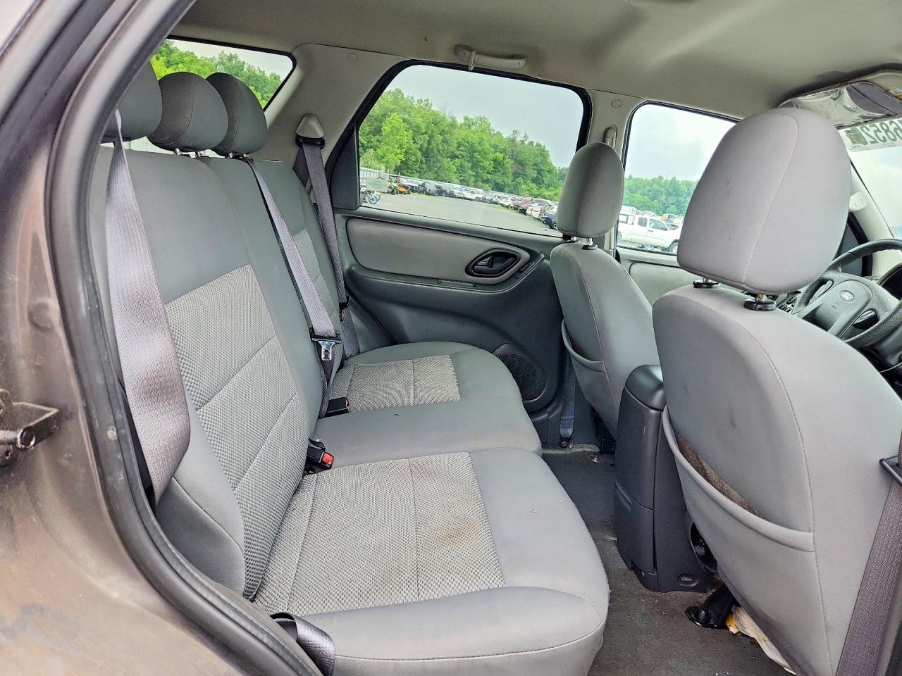2006 Ford Escape Xlt Gray vin: 1FMYU93146KC73919
