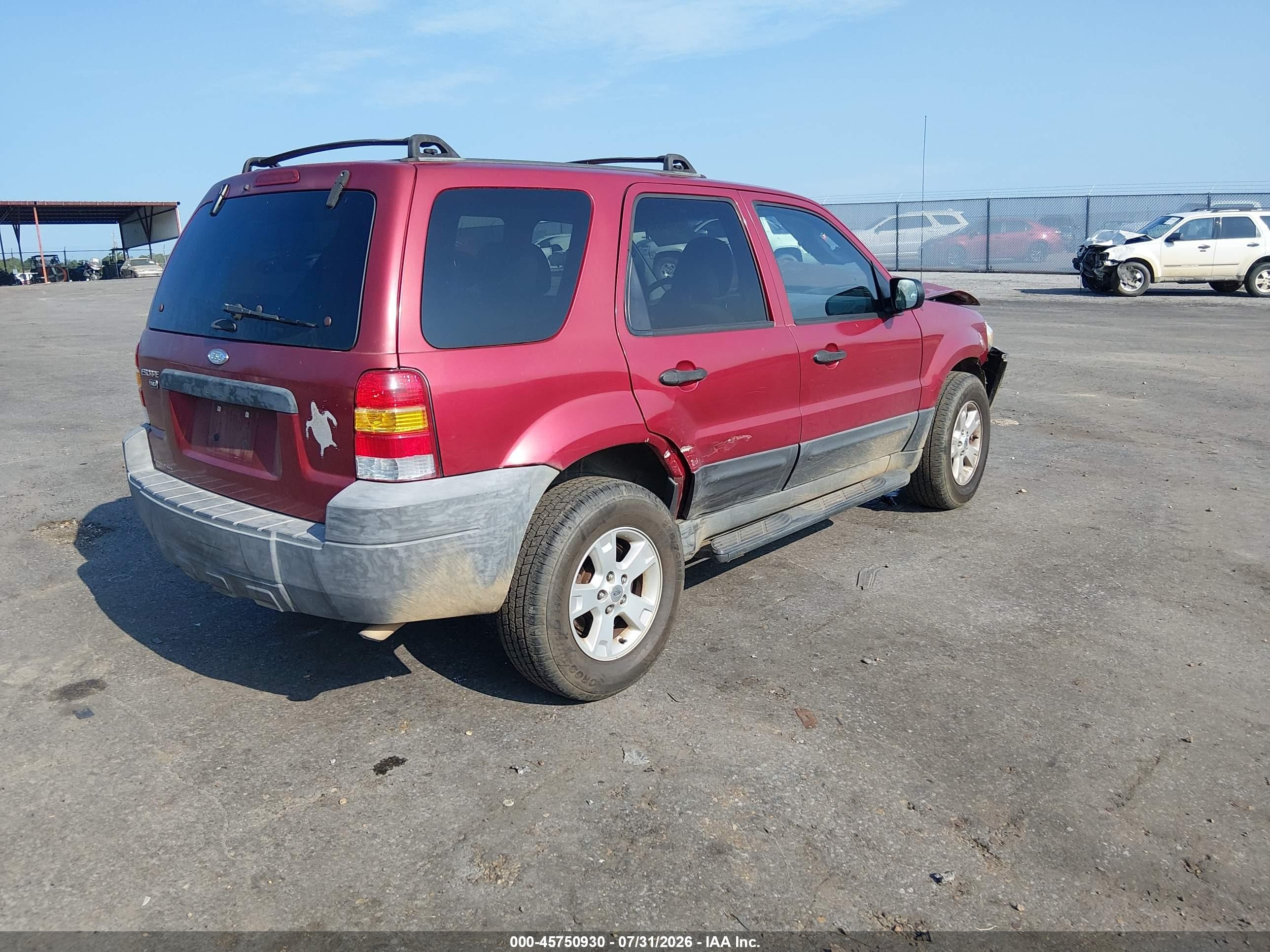 2005 Ford Escape Xlt Red vin: 1FMYU93155DA07571