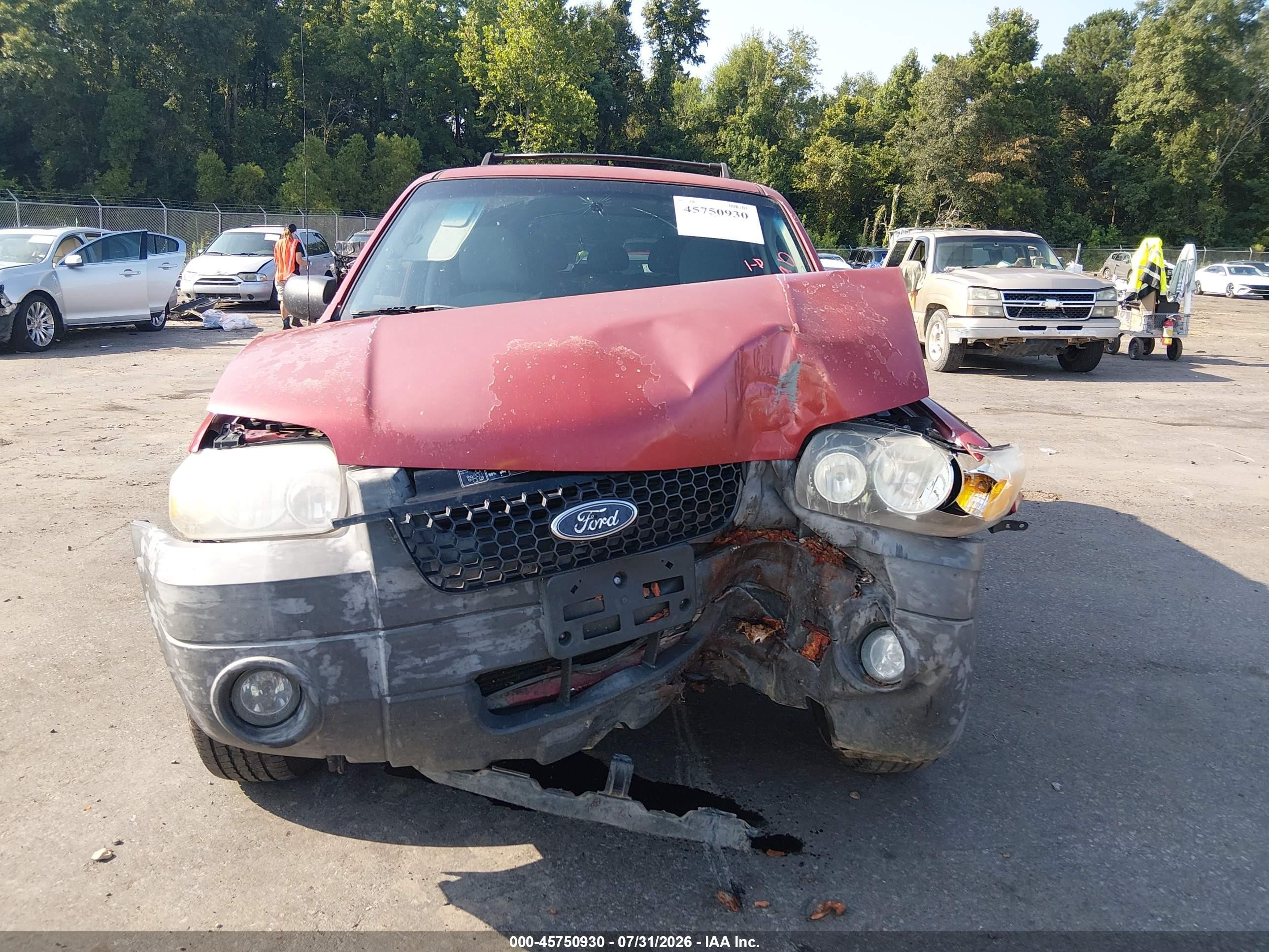 2005 Ford Escape Xlt Red vin: 1FMYU93155DA07571
