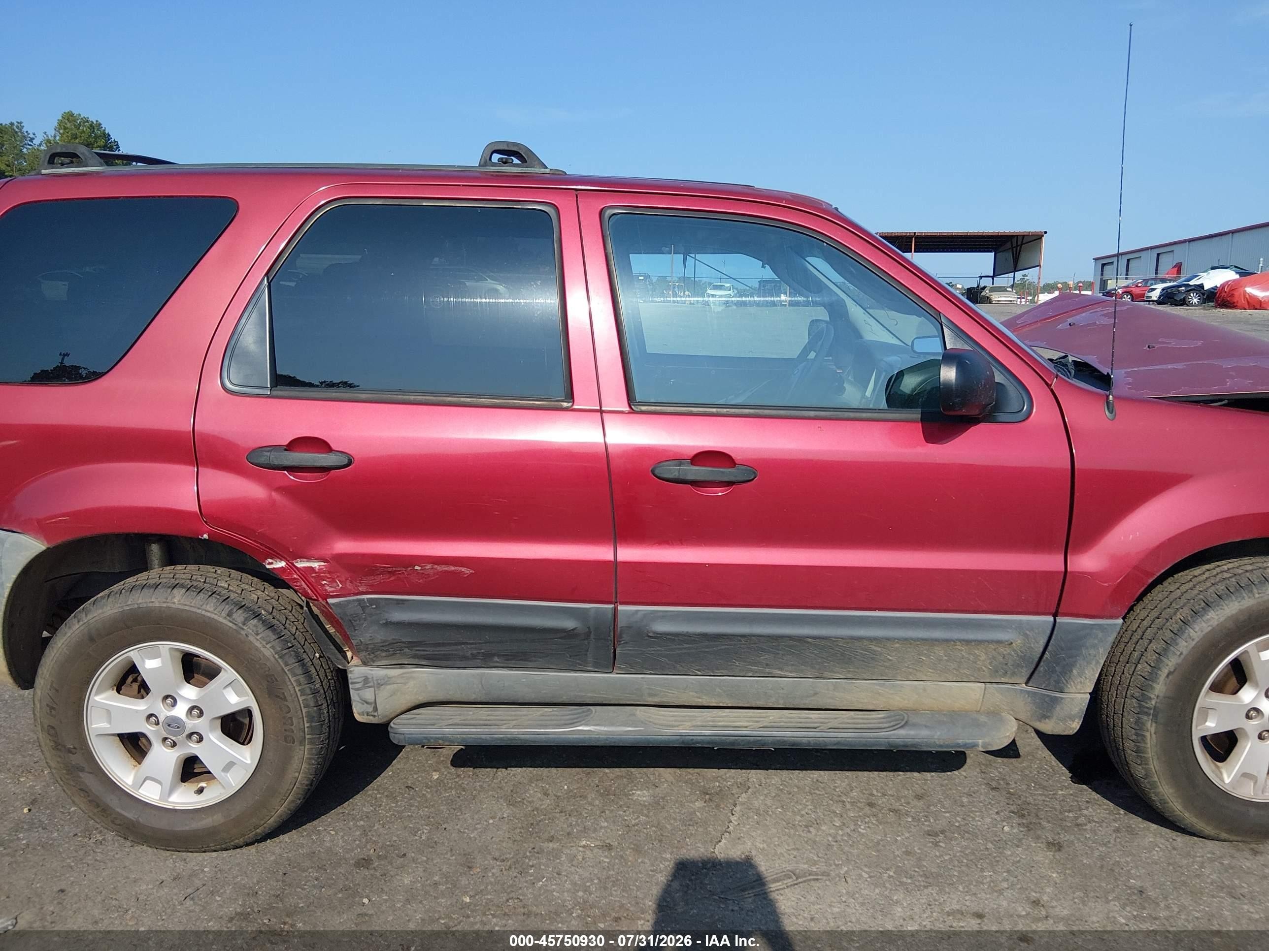 2005 Ford Escape Xlt Red vin: 1FMYU93155DA07571