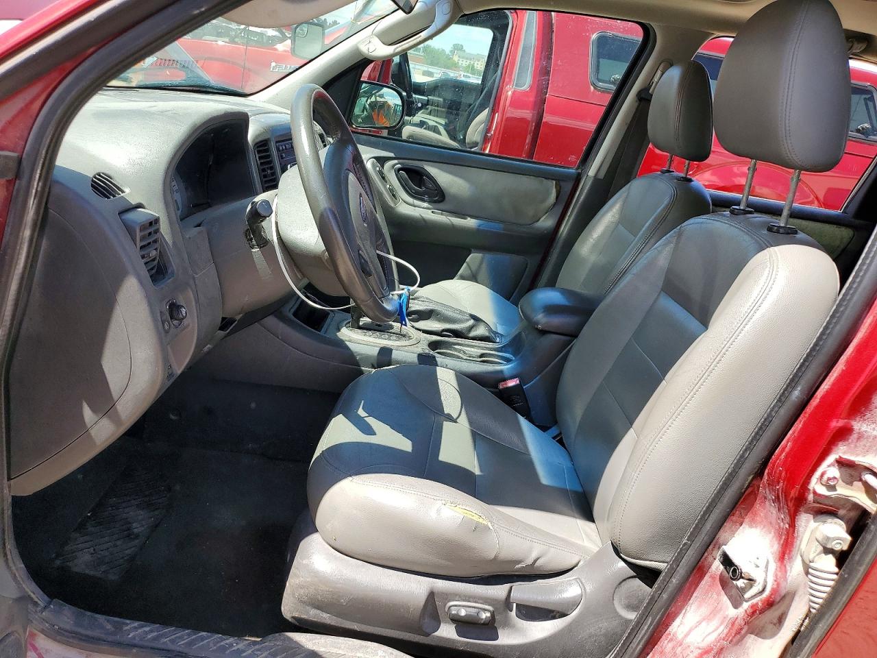 2005 Ford Escape Xlt Maroon vin: 1FMYU93155DA25293