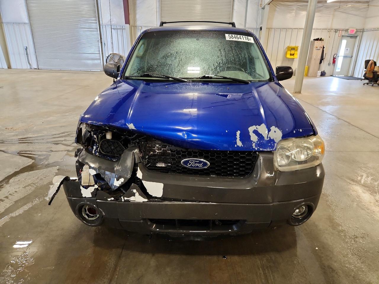 2005 Ford Escape Blue vin: 1FMYU93155KA60525
