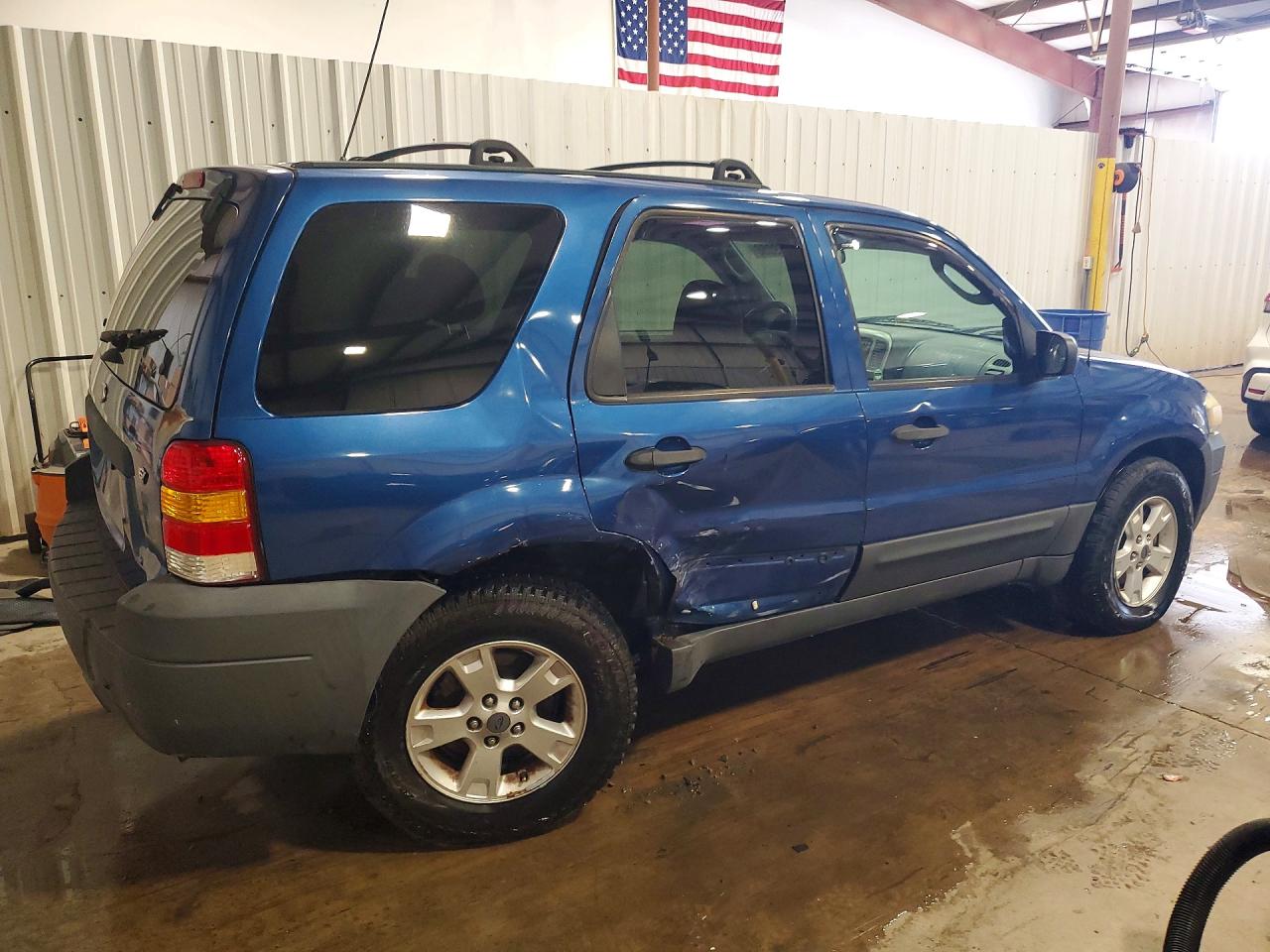 2007 Ford Escape Xlt Blue vin: 1FMYU93157KA06256