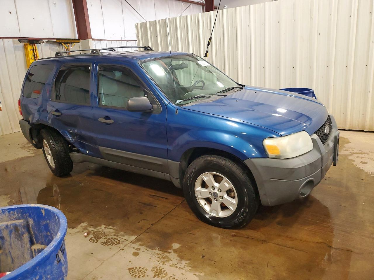 2007 Ford Escape Xlt Blue vin: 1FMYU93157KA06256