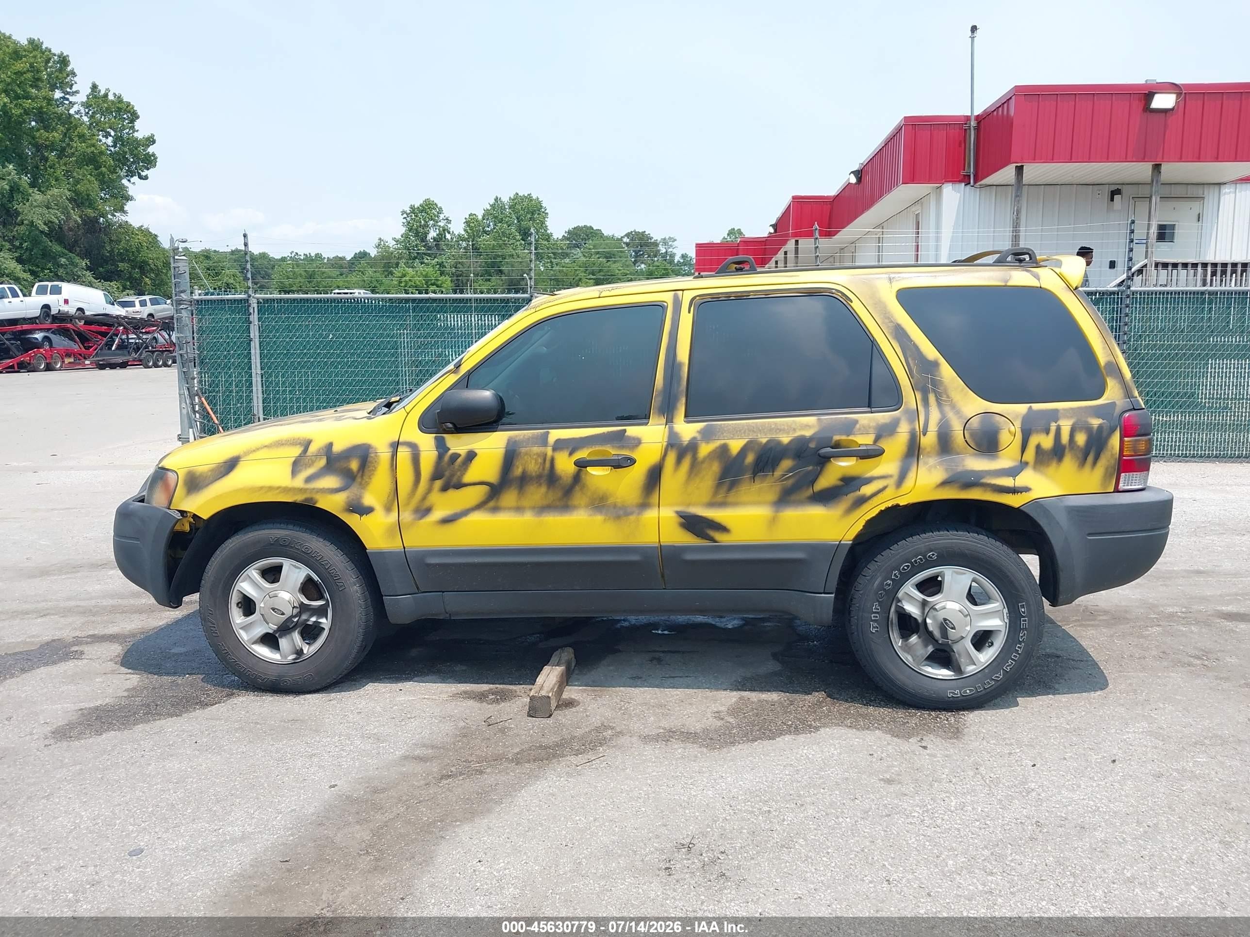 2003 Ford Escape Xlt Yellow vin: 1FMYU93173KD08562