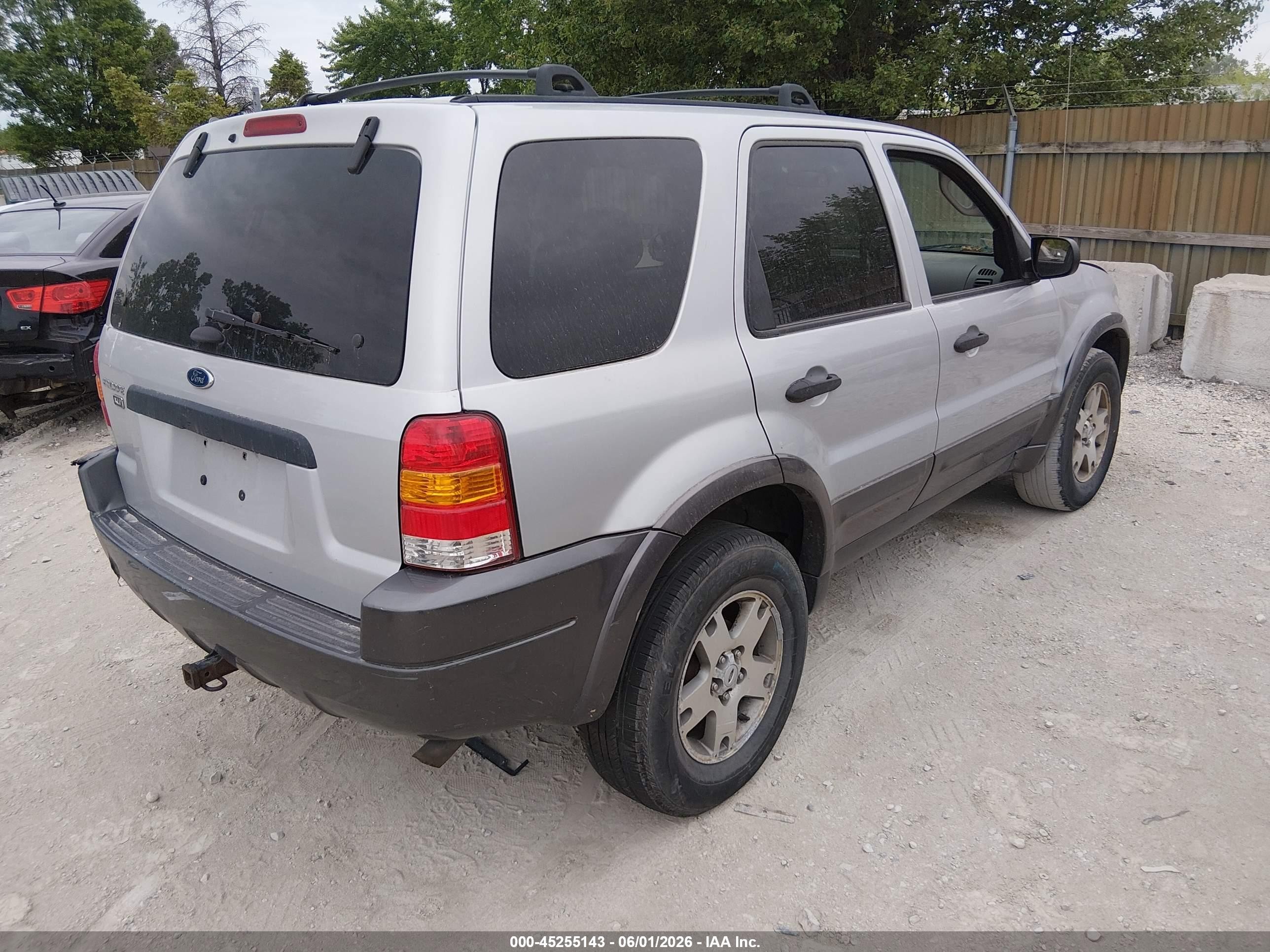 2003 Ford Escape Xlt Silver vin: 1FMYU93173KD98554