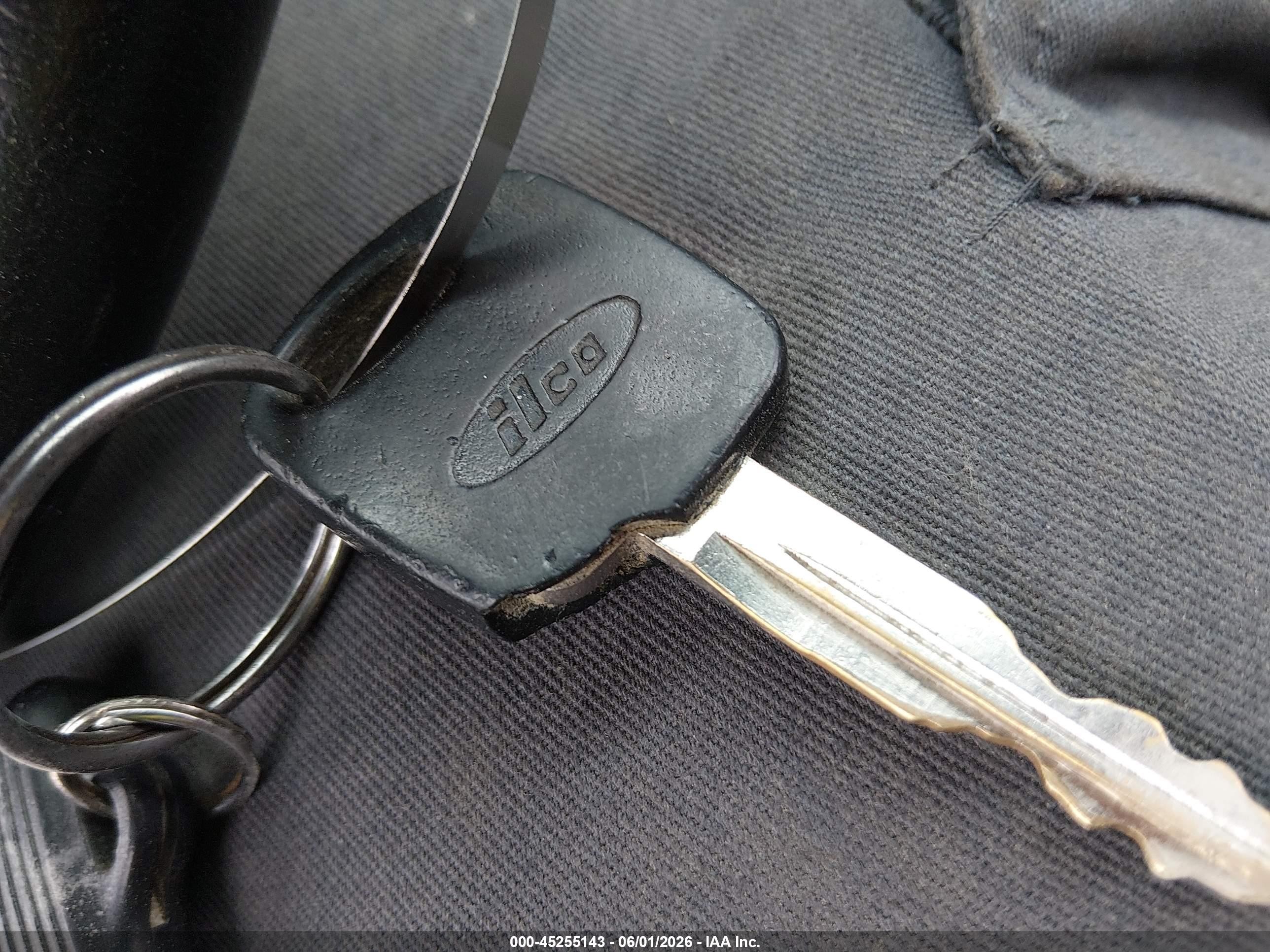 2003 Ford Escape Xlt Silver vin: 1FMYU93173KD98554