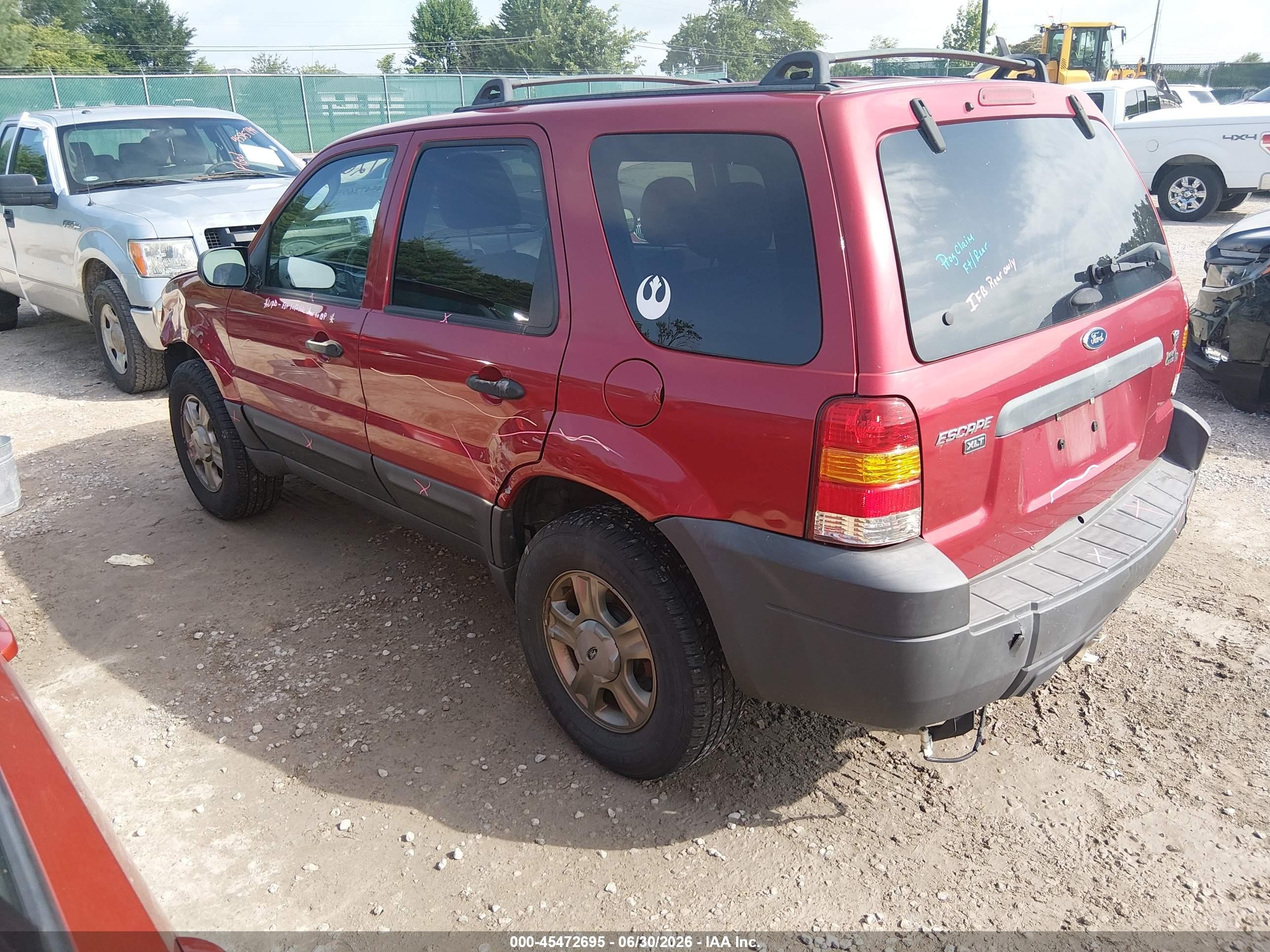 2005 Ford Escape Xlt Red vin: 1FMYU93175KC45580