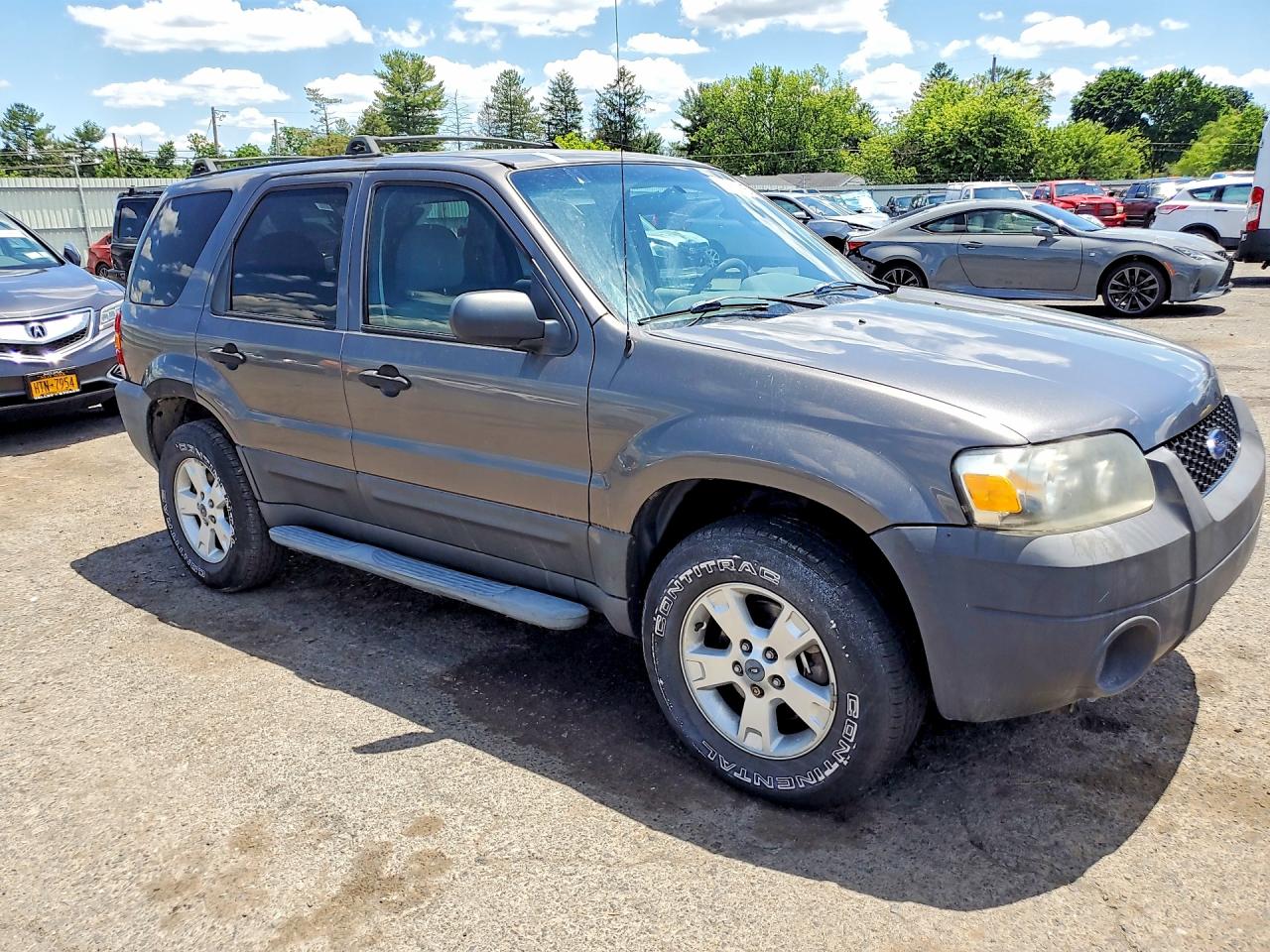 2005 Ford Escape Xlt Gray vin: 1FMYU93175KD99593