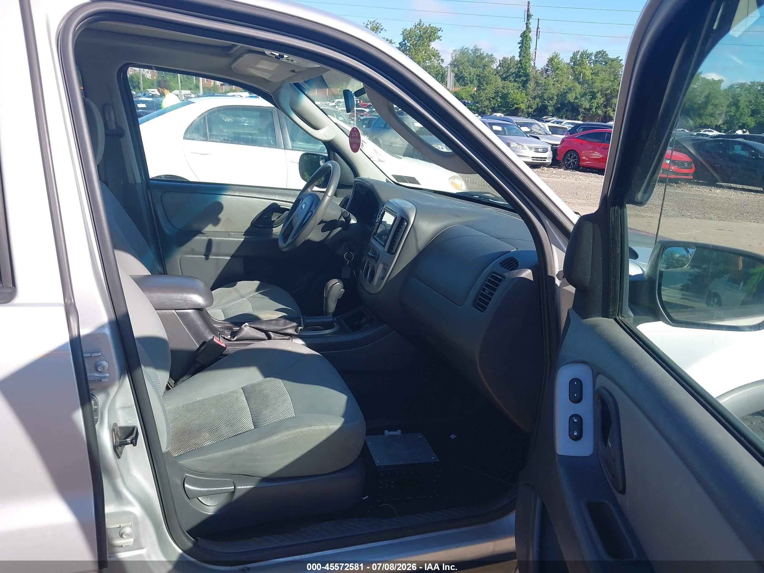 2006 Ford Escape Xlt/xlt Sport Серебряный vin: 1FMYU93176KA98811