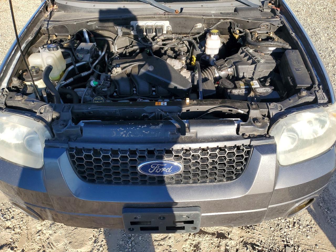 2005 Ford Escape Xlt Blue vin: 1FMYU93185KA46215