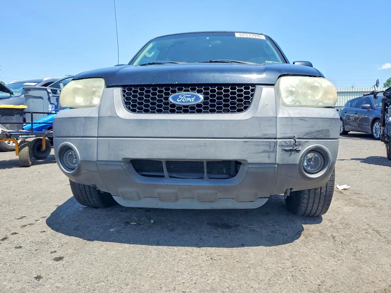 2005 Ford Escape Xlt Черный vin: 1FMYU93185KA62088