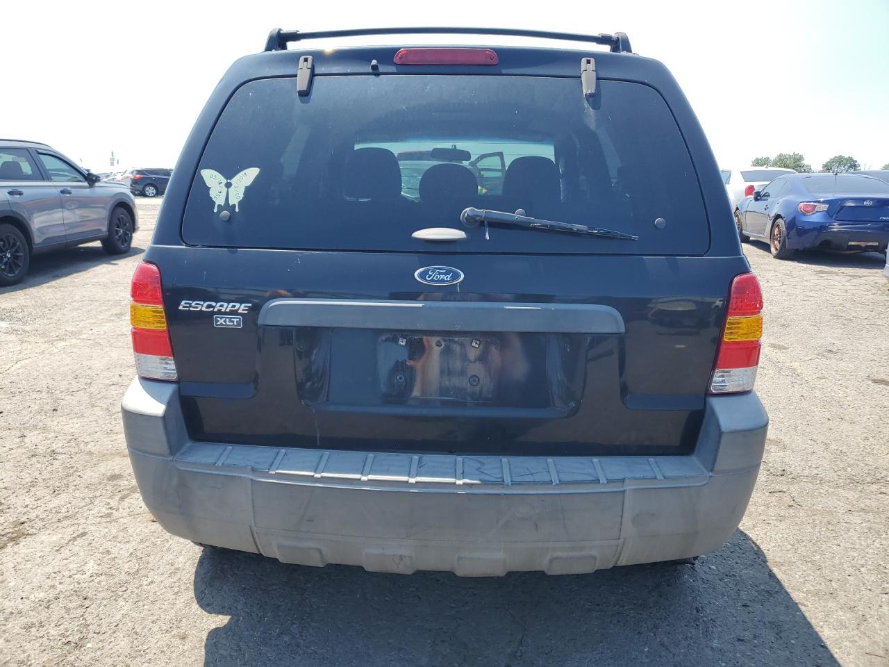2005 Ford Escape Xlt Черный vin: 1FMYU93185KA62088